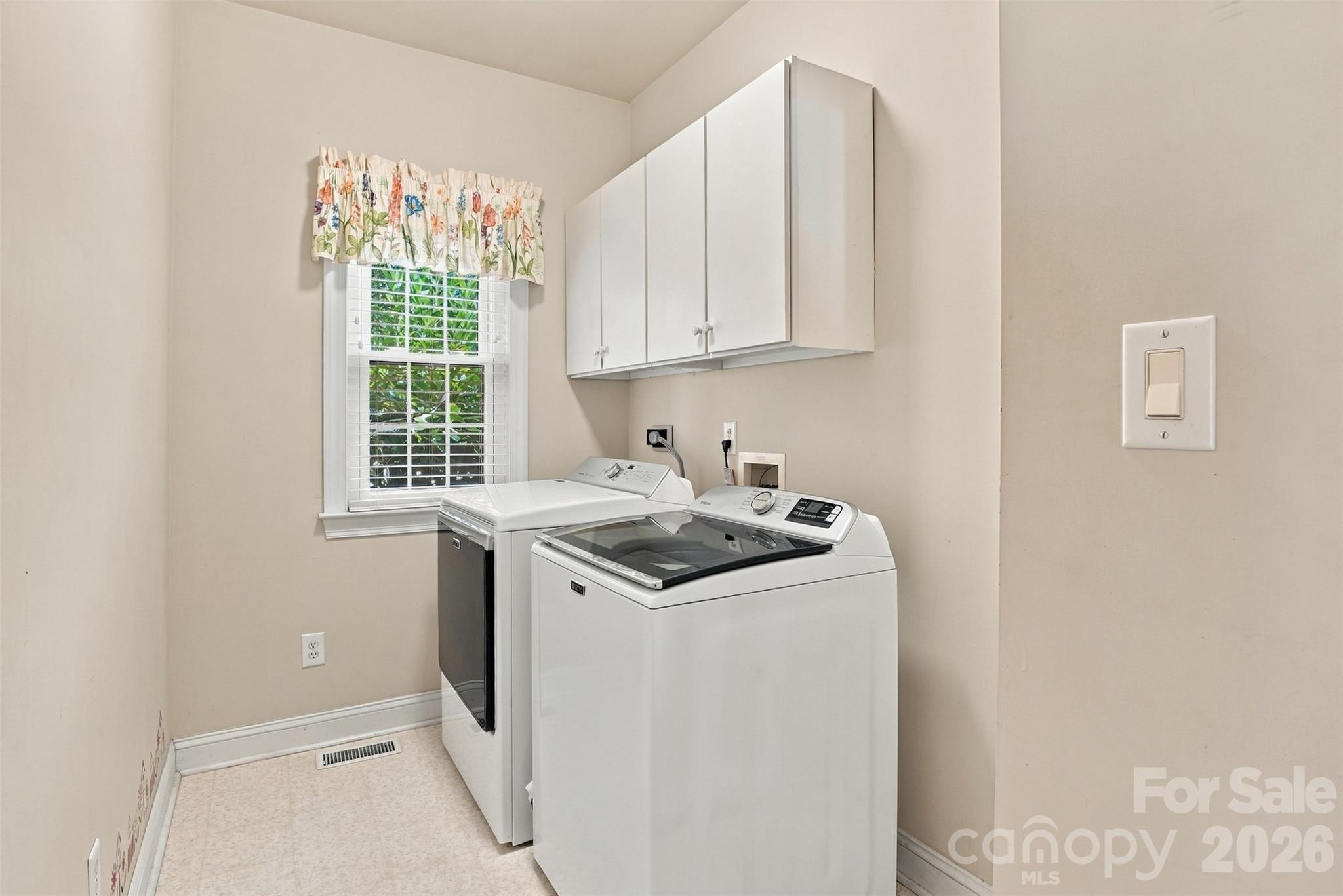 3564 Weddington Oaks Drive Property Photo 33