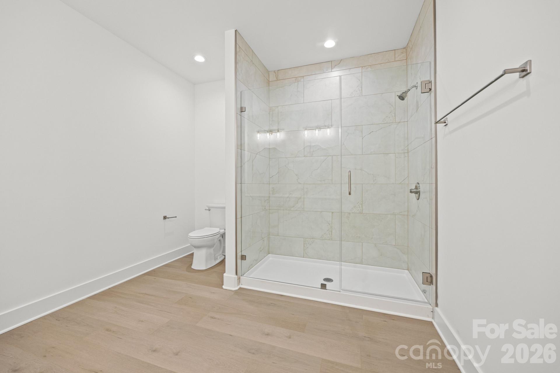 630 Modena Street Property Photo 19