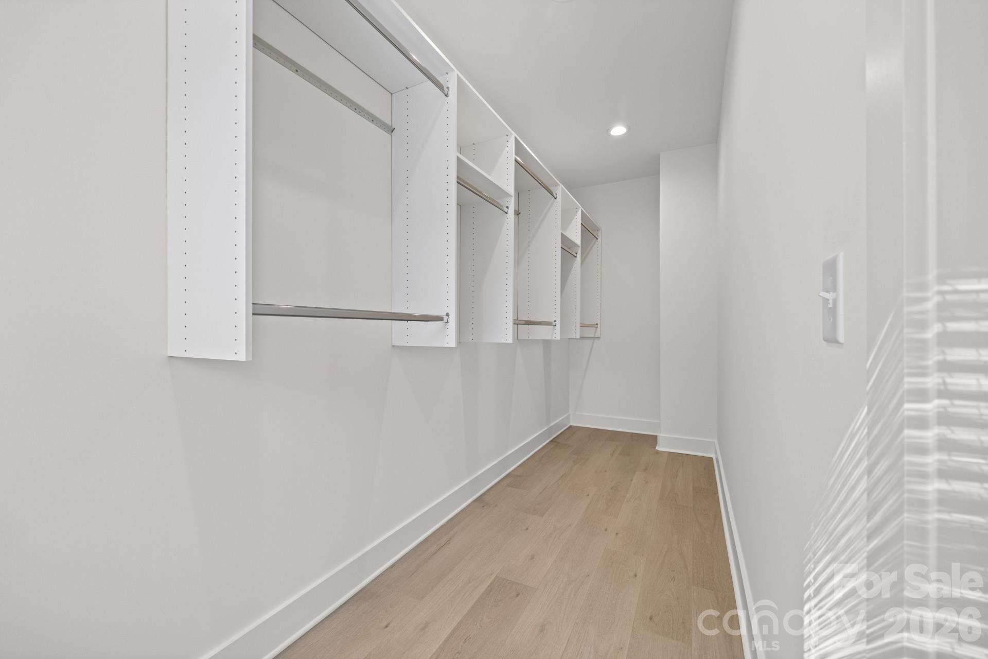 630 Modena Street Property Photo 20