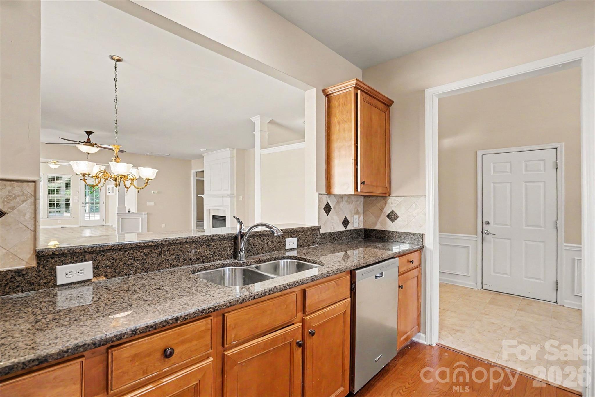 15184 Legend Oaks Court Property Photo 11