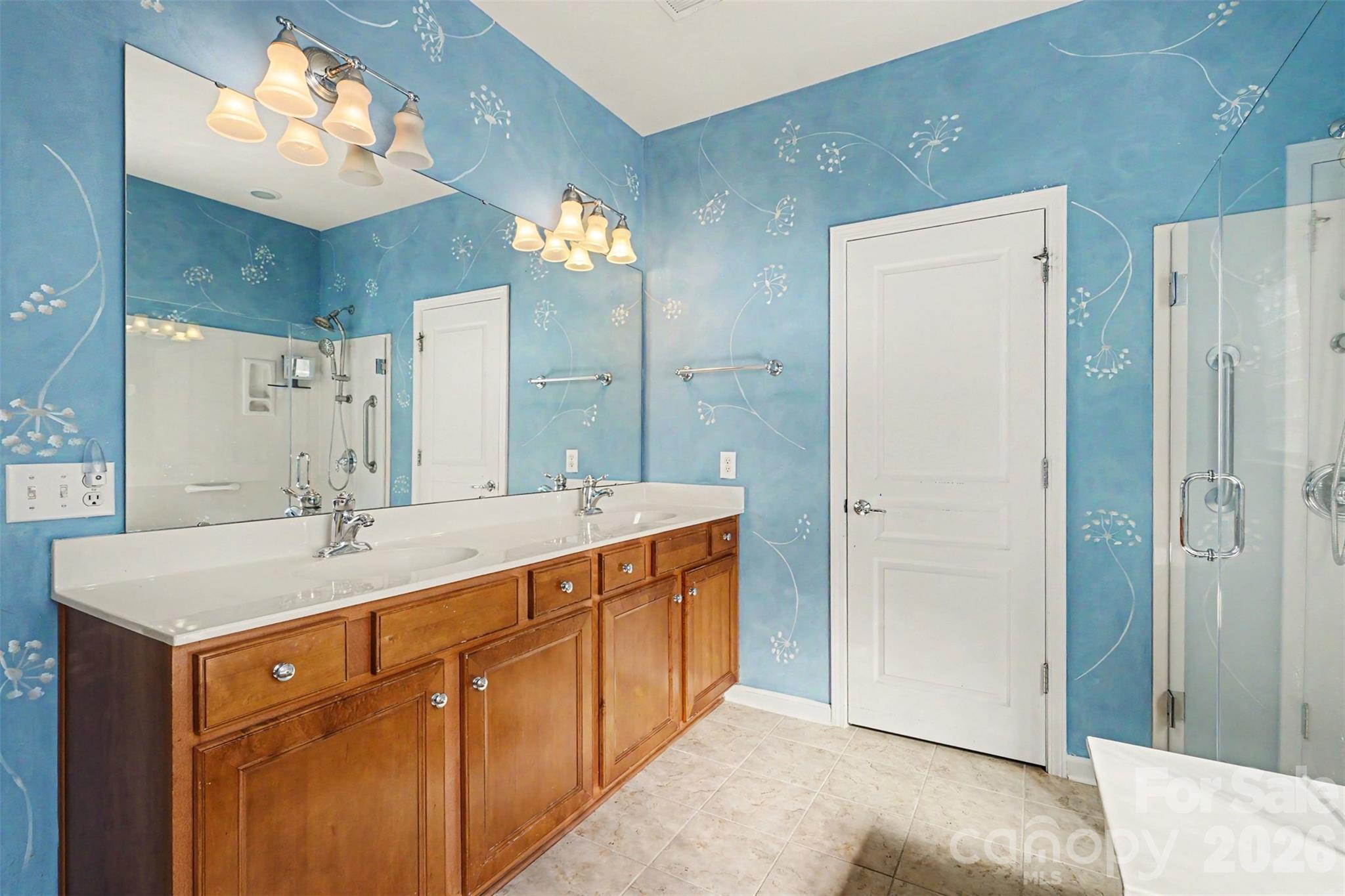 15184 Legend Oaks Court Property Photo 21