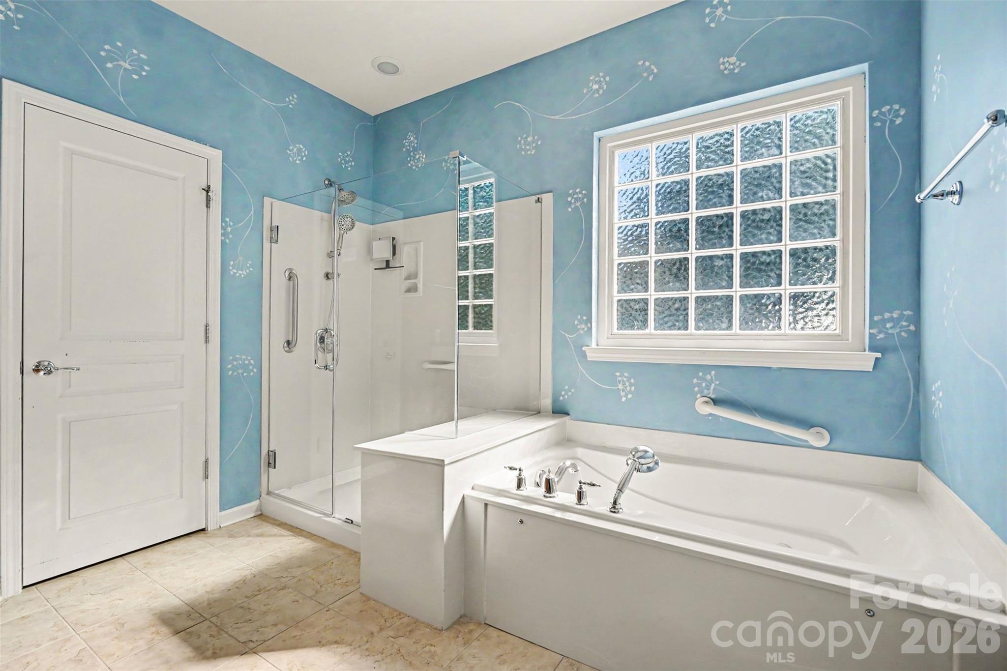 15184 Legend Oaks Court Property Photo 22