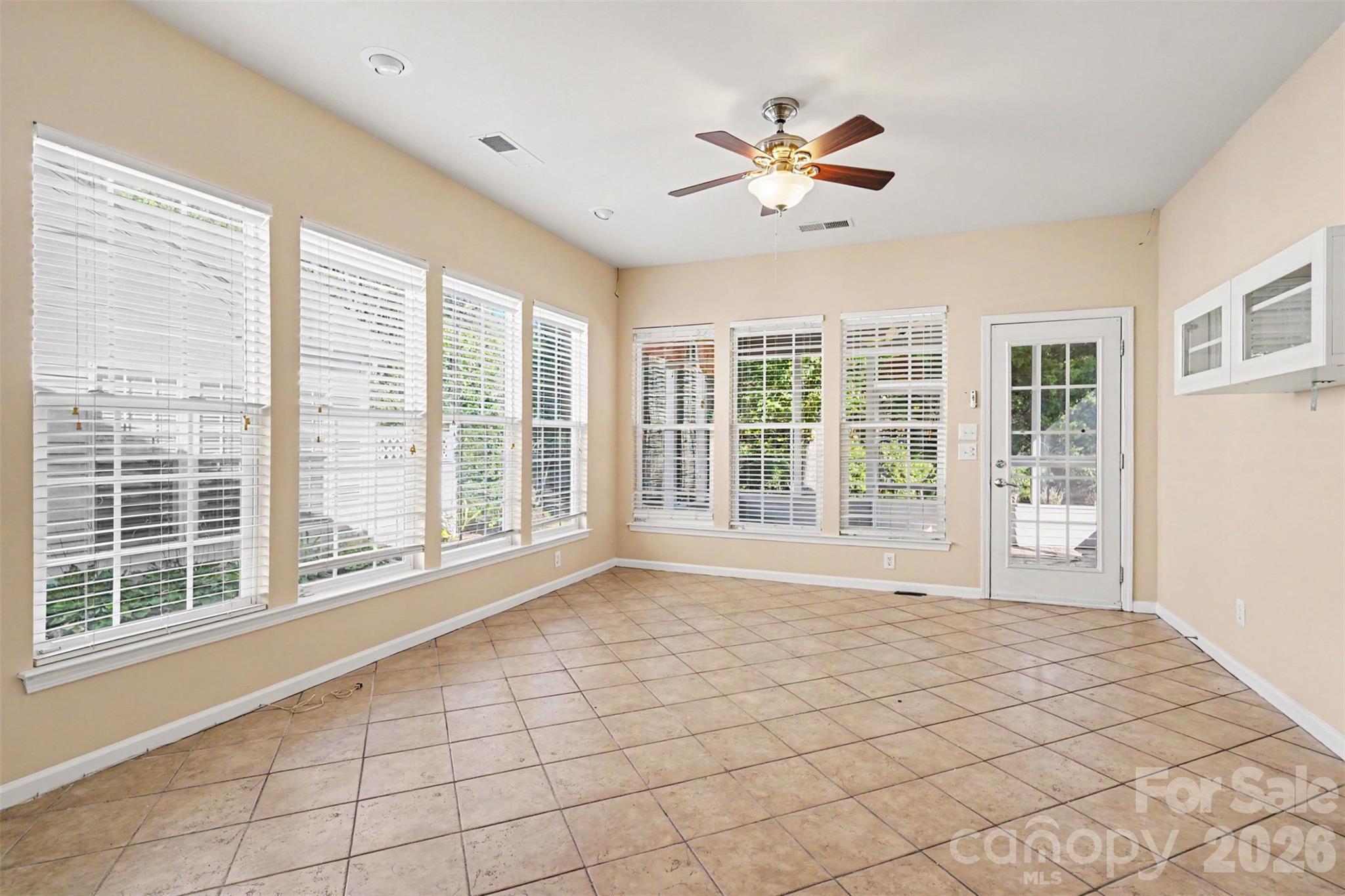 15184 Legend Oaks Court Property Photo 23