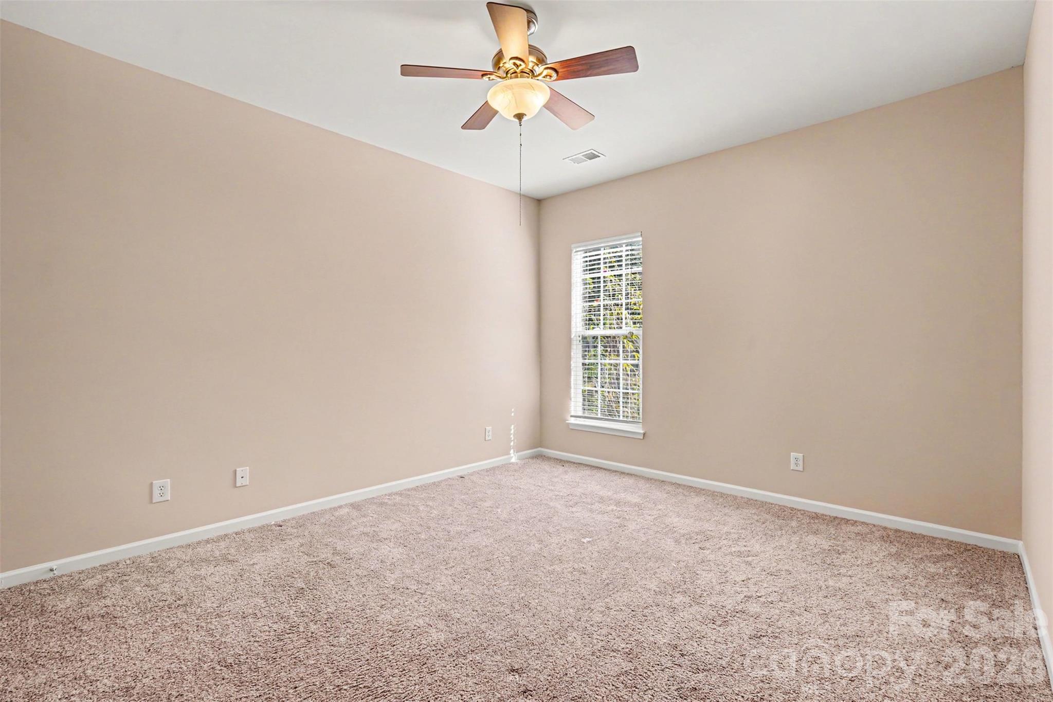 15184 Legend Oaks Court Property Photo 27