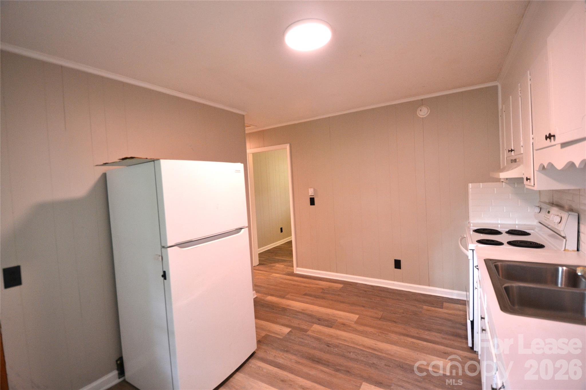 102 Sunset Drive Property Photo 10