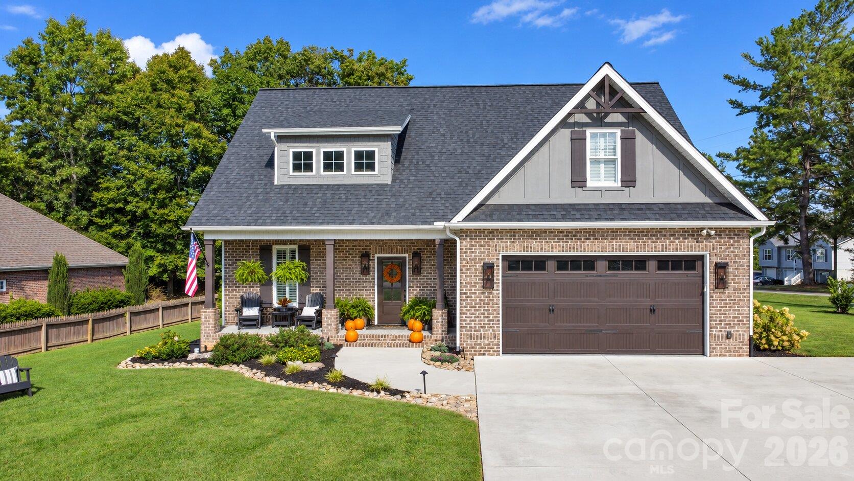 18 Wittenburg Springs Drive Property Photo 1