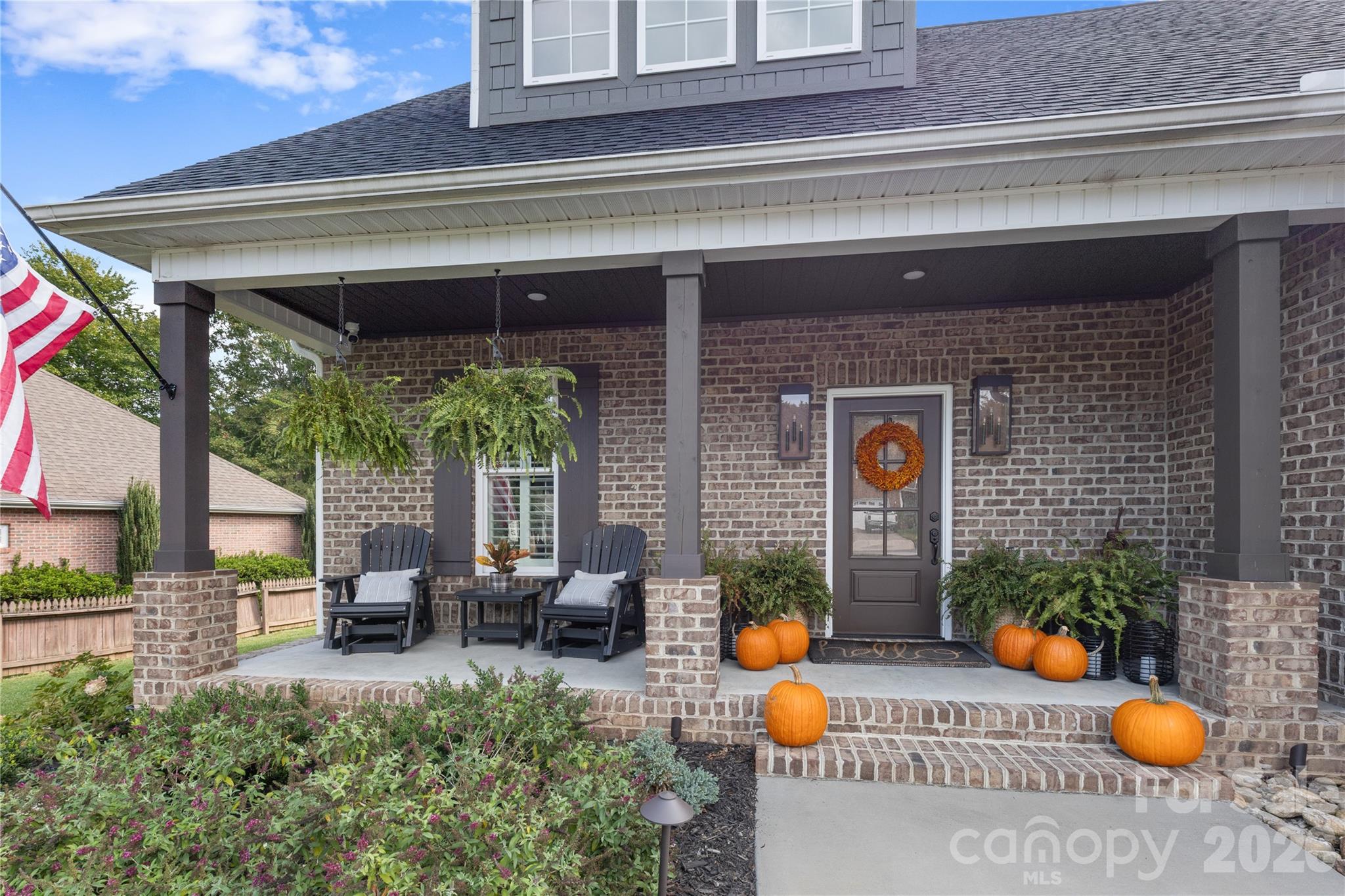18 Wittenburg Springs Drive Property Photo 3