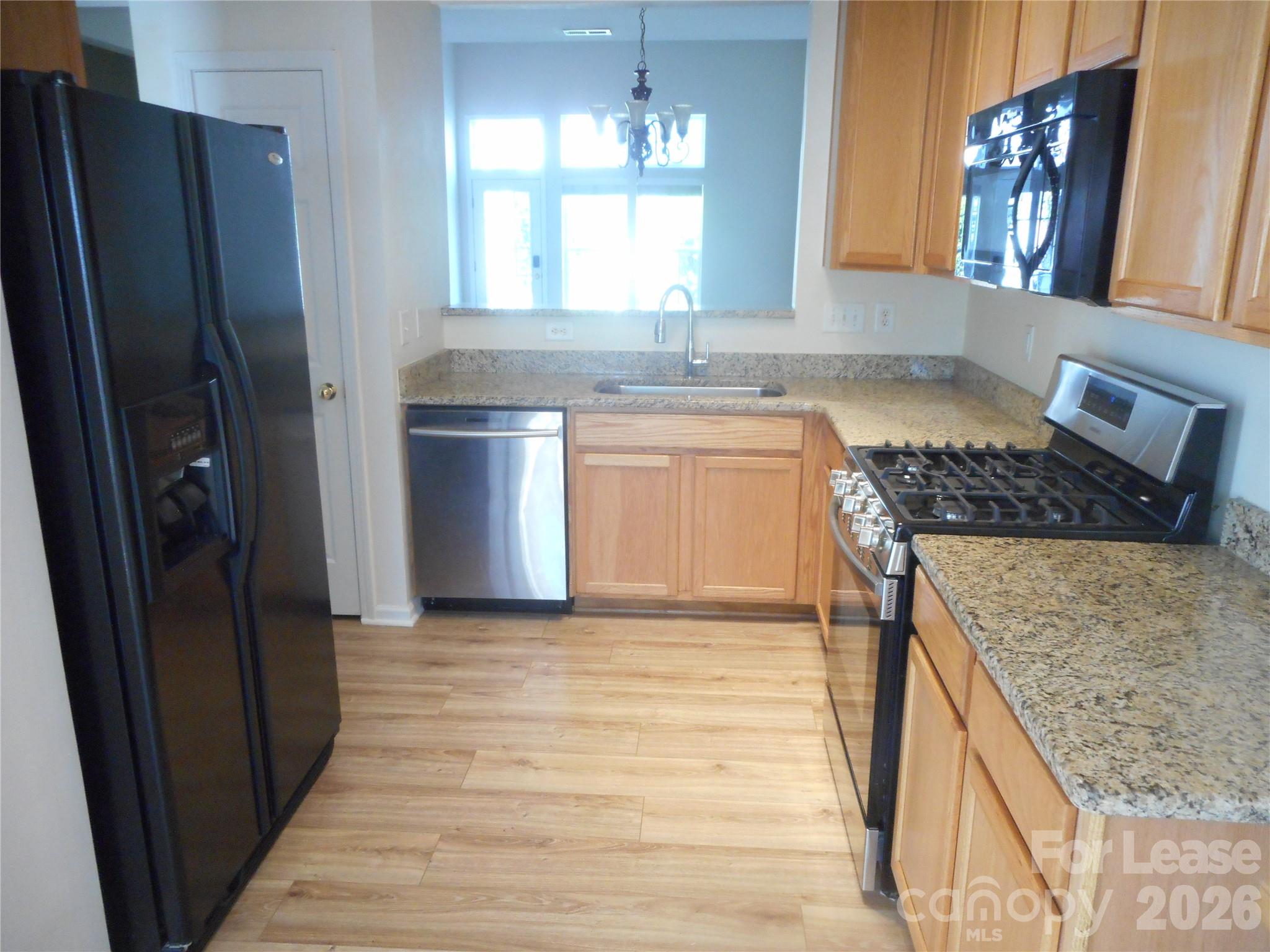 559 Pate Drive Property Photo 4