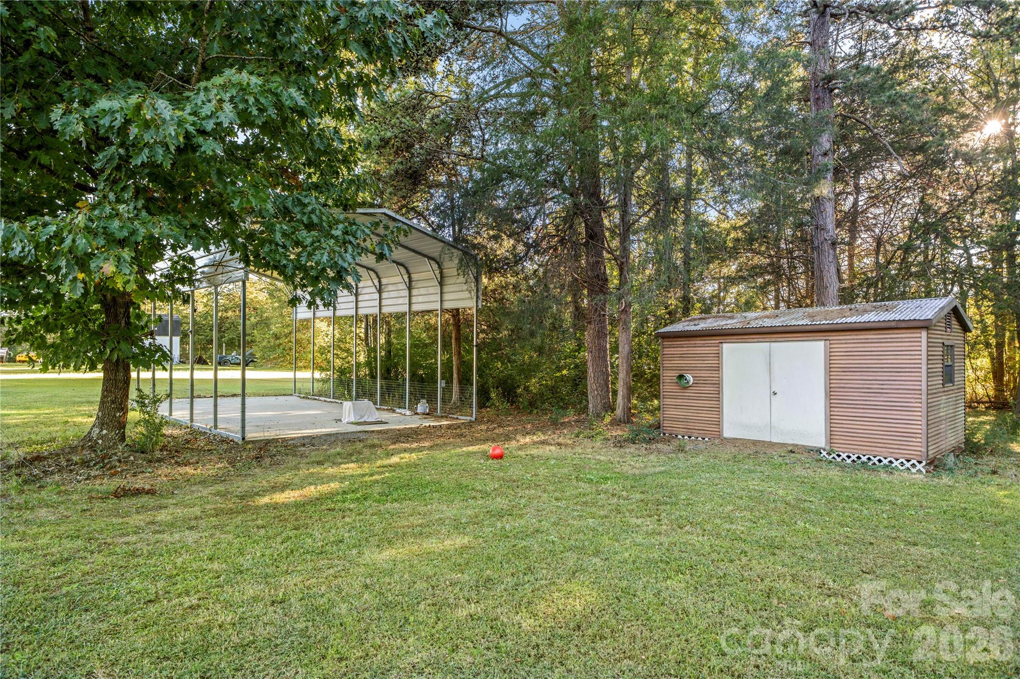 1875 Davis Circle Property Photo 9