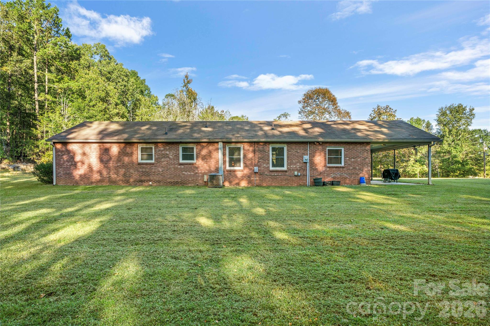 1875 Davis Circle Property Photo 28