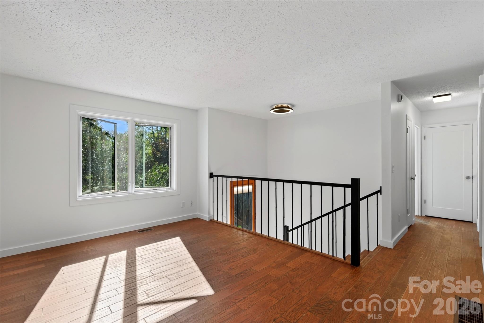 53 Hemlock Street Property Photo 5