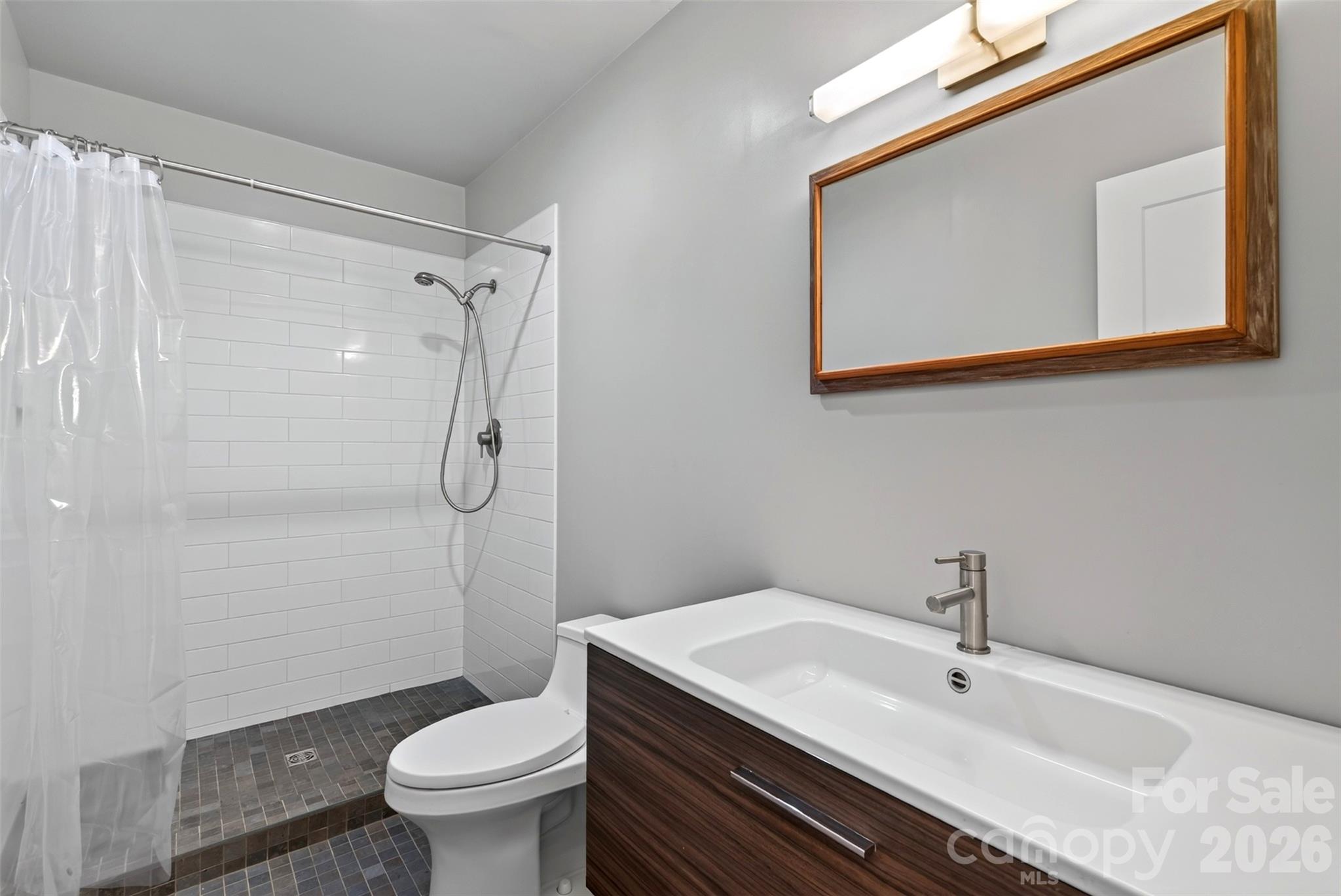 53 Hemlock Street Property Photo 13