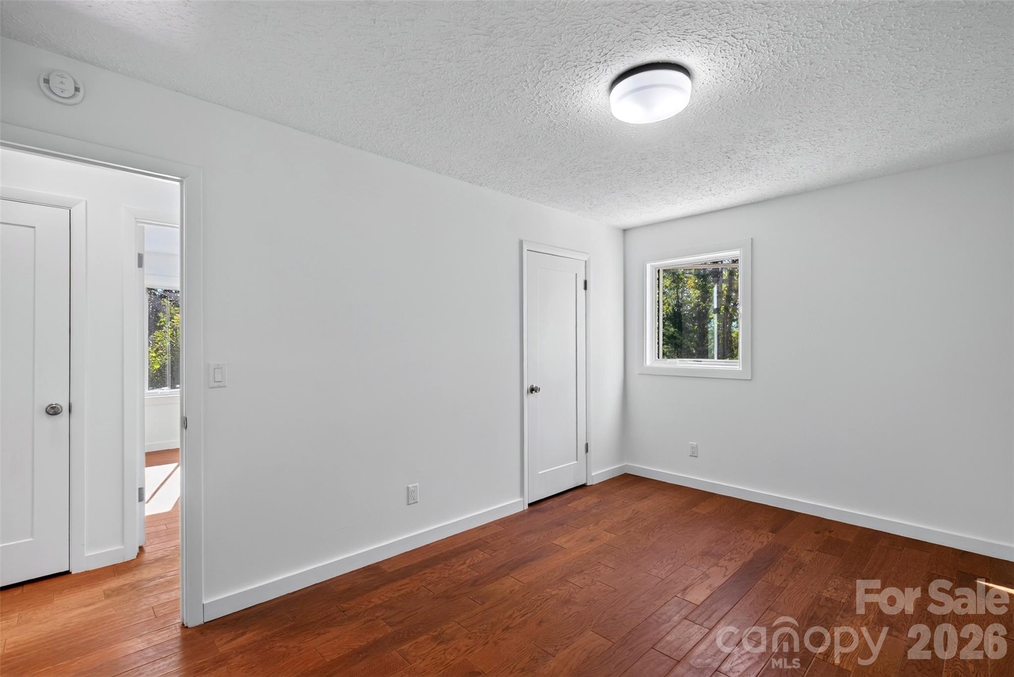 53 Hemlock Street Property Photo 14
