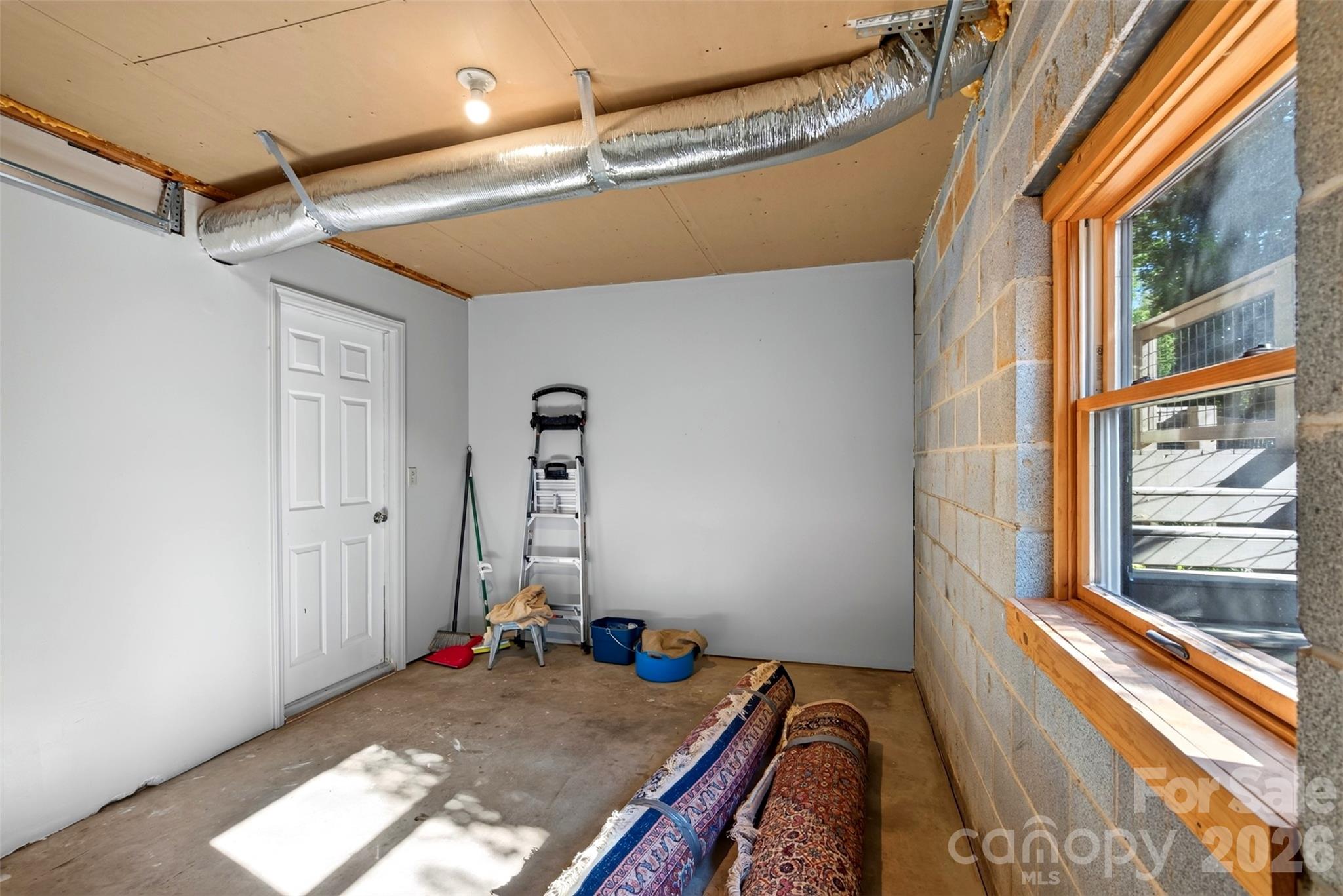 53 Hemlock Street Property Photo 24