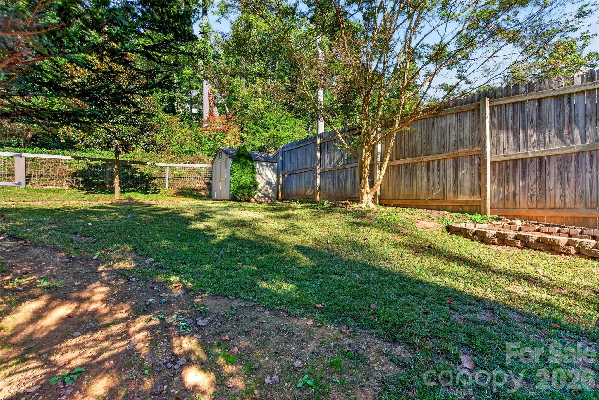 53 Hemlock Street Property Photo 32