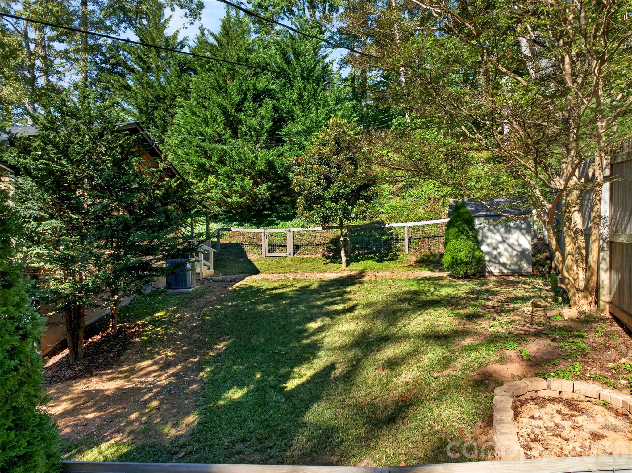 53 Hemlock Street Property Photo 47
