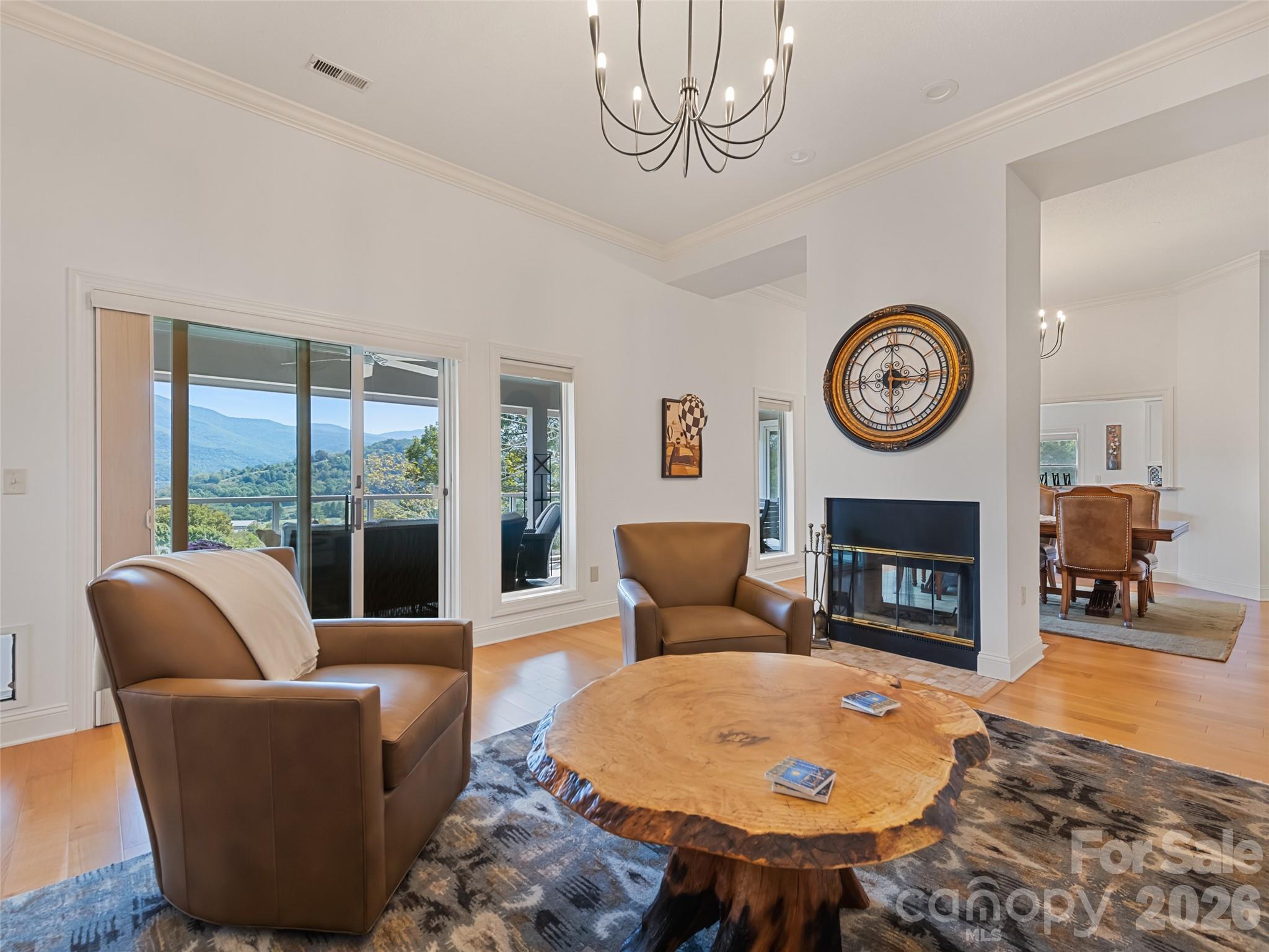 360 Skylark Lane Property Photo 20