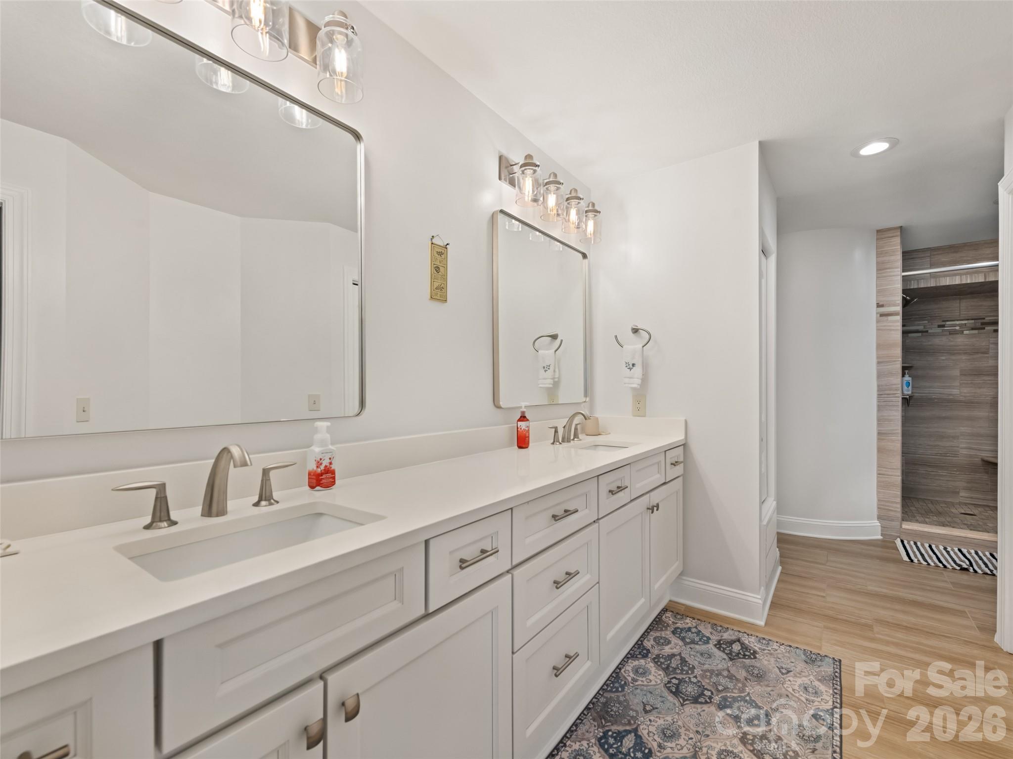 360 Skylark Lane Property Photo 37