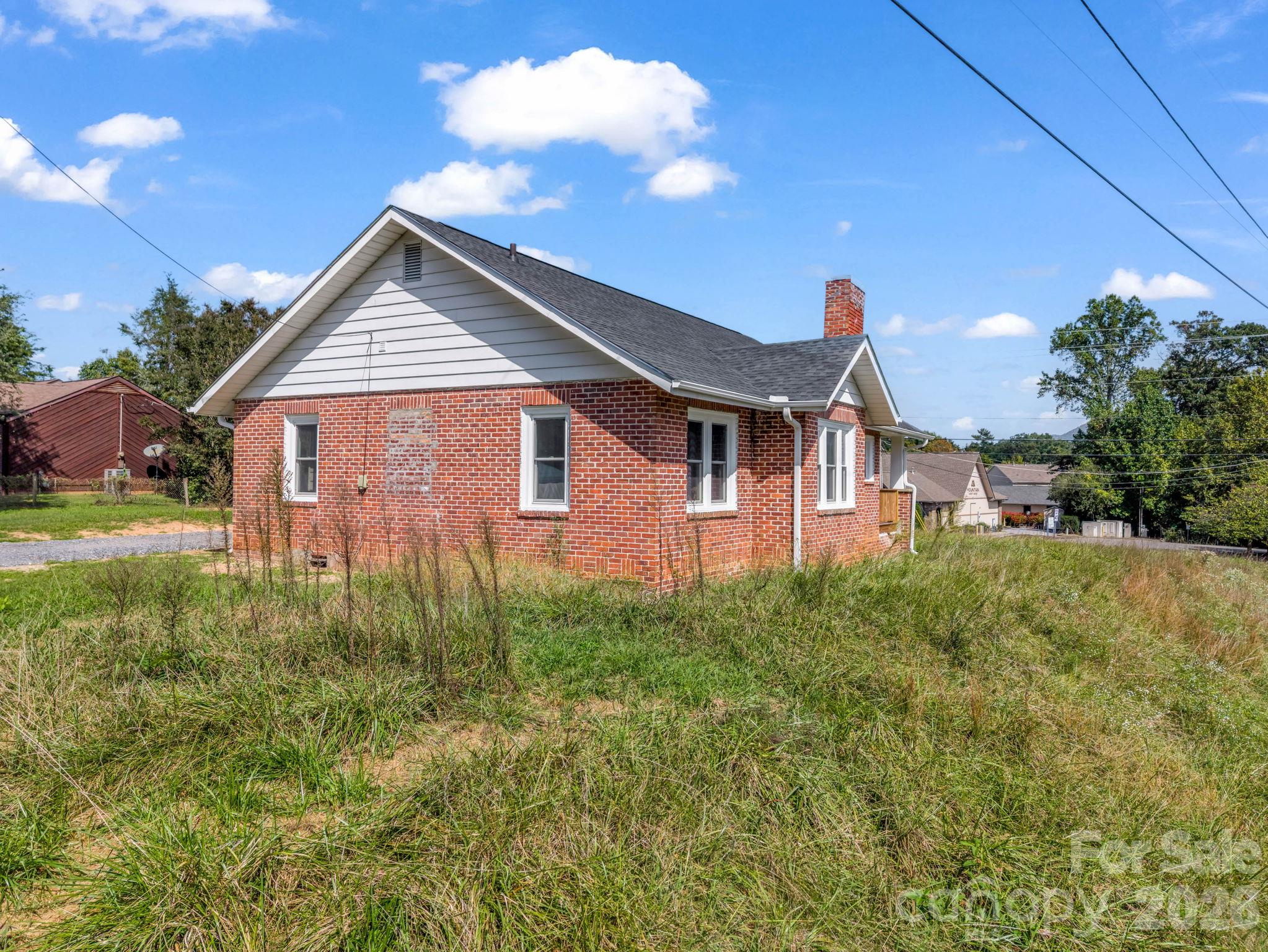 2 Roberts Street Property Photo 10
