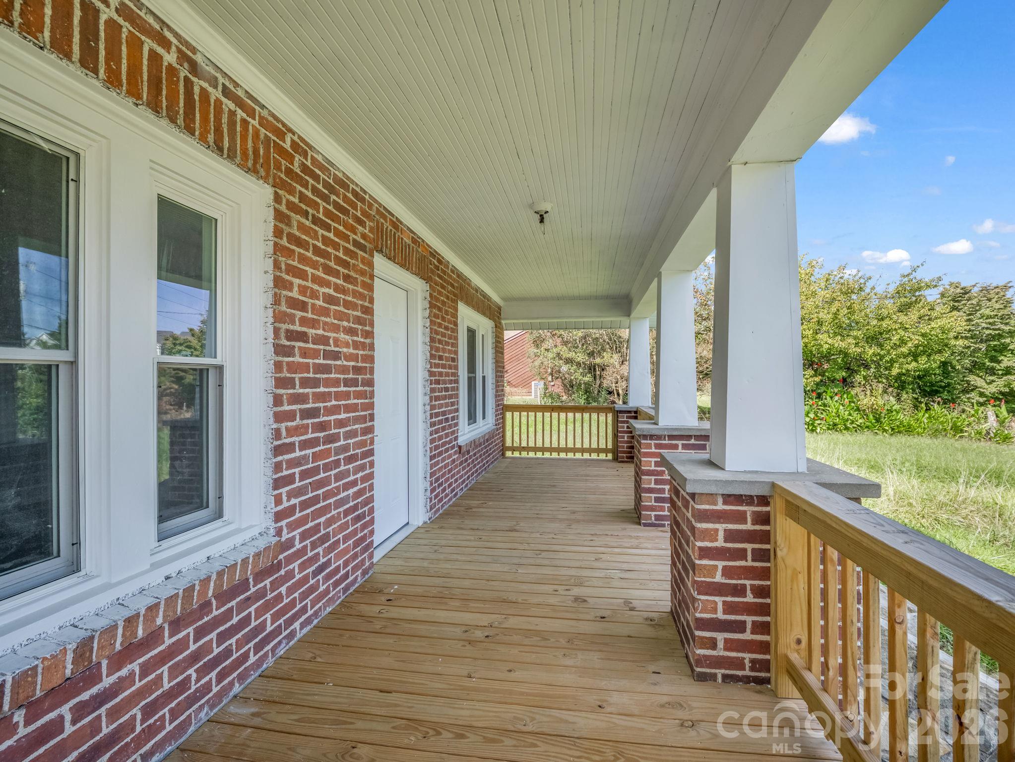 2 Roberts Street Property Photo 14