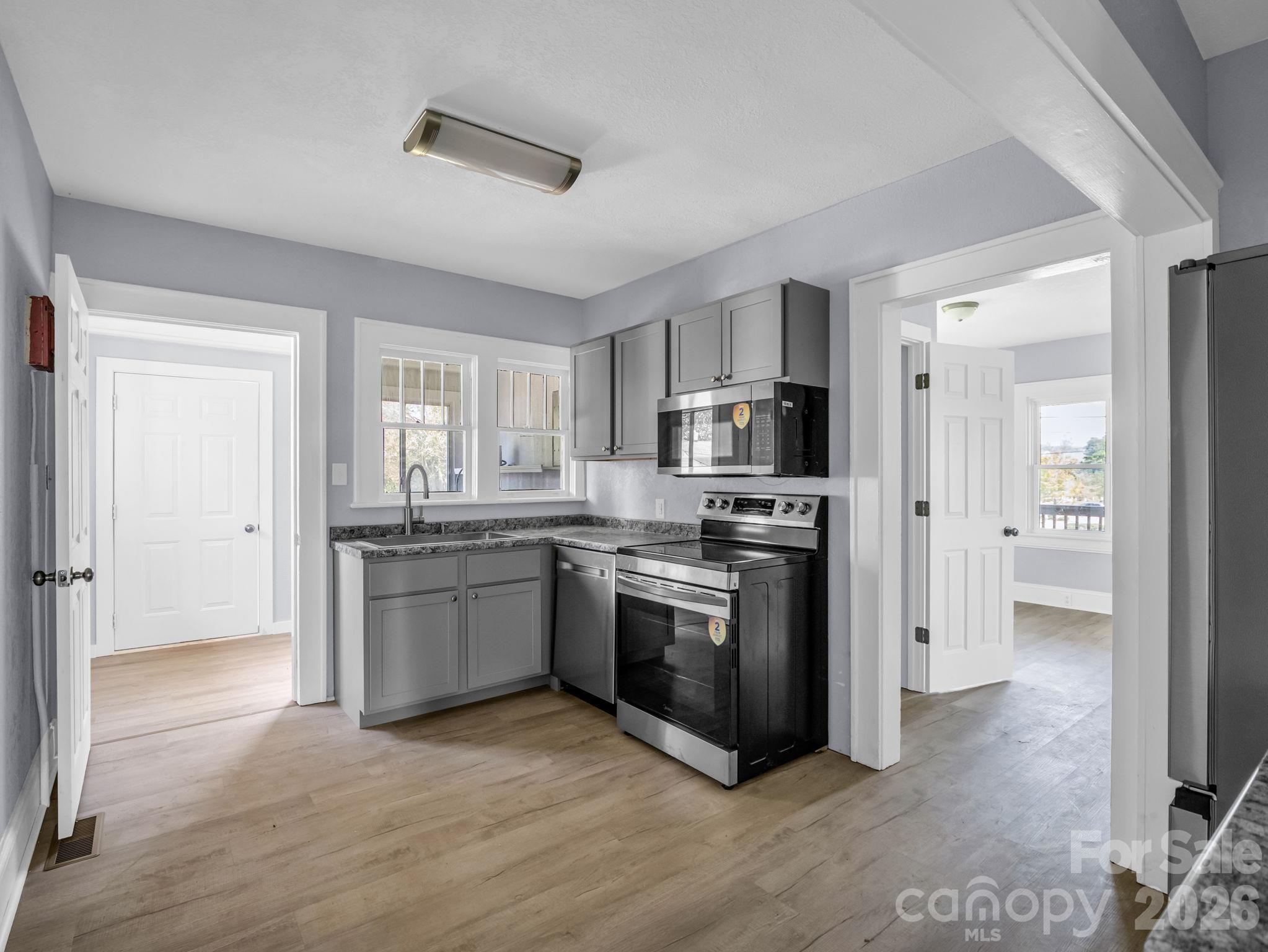 2 Roberts Street Property Photo 22