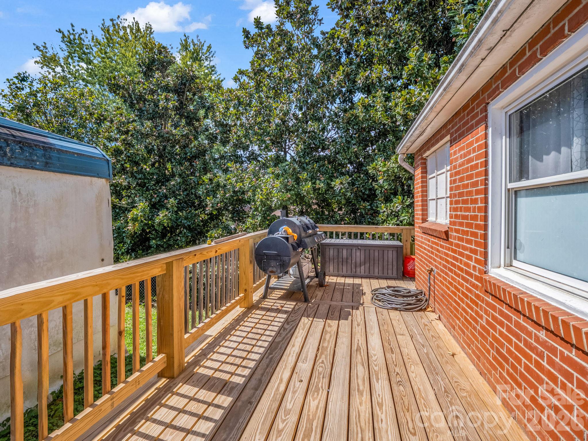 2 Roberts Street Property Photo 42