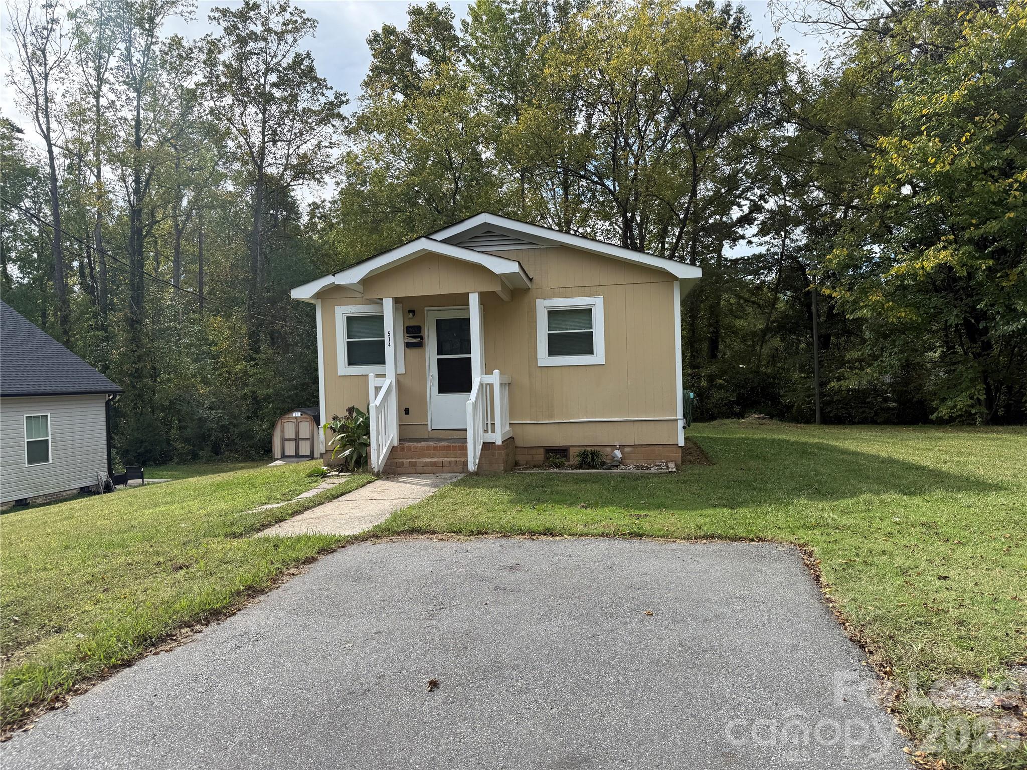 514 Wilson Street Property Photo 2