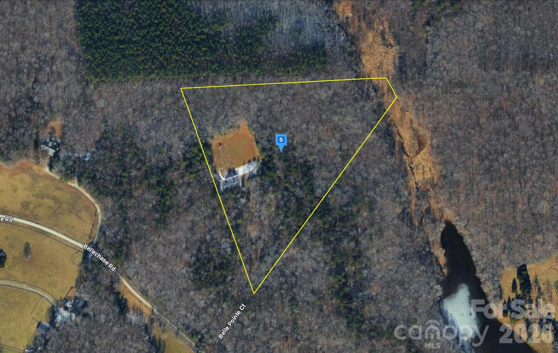 5014 Belle Pointe Court Property Photo 1