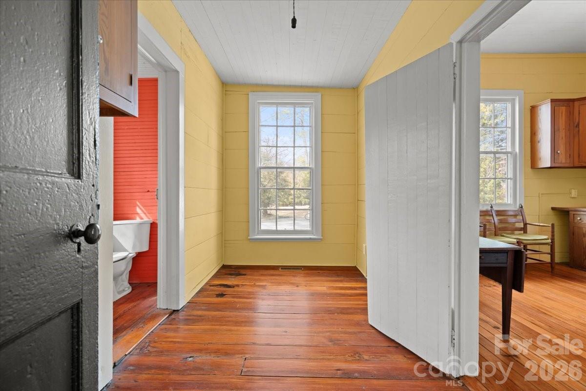 310 Kershaw Street Property Photo 24