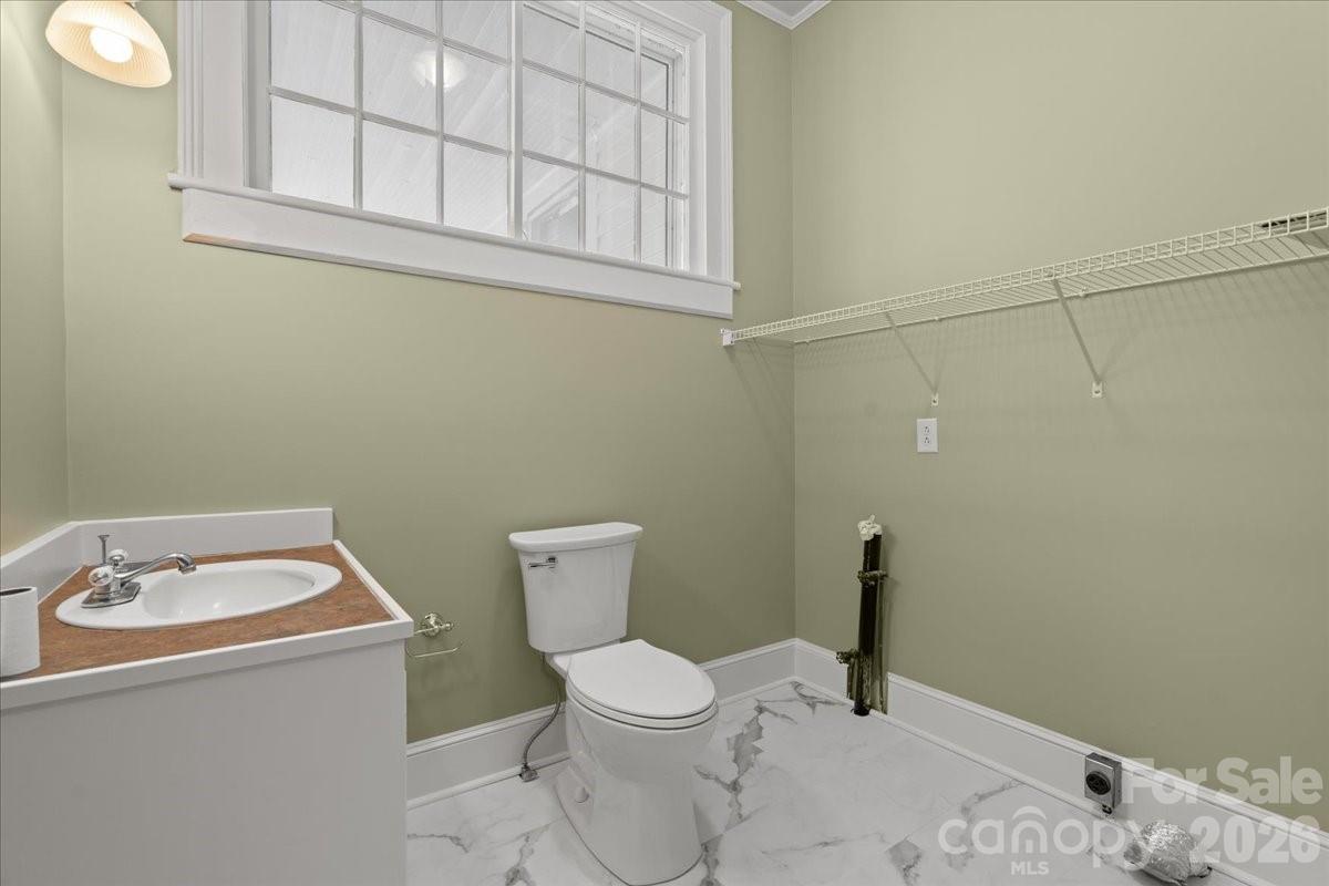 310 Kershaw Street Property Photo 27
