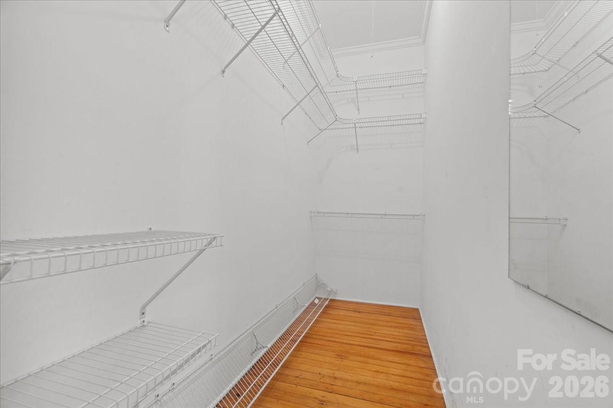 310 Kershaw Street Property Photo 32