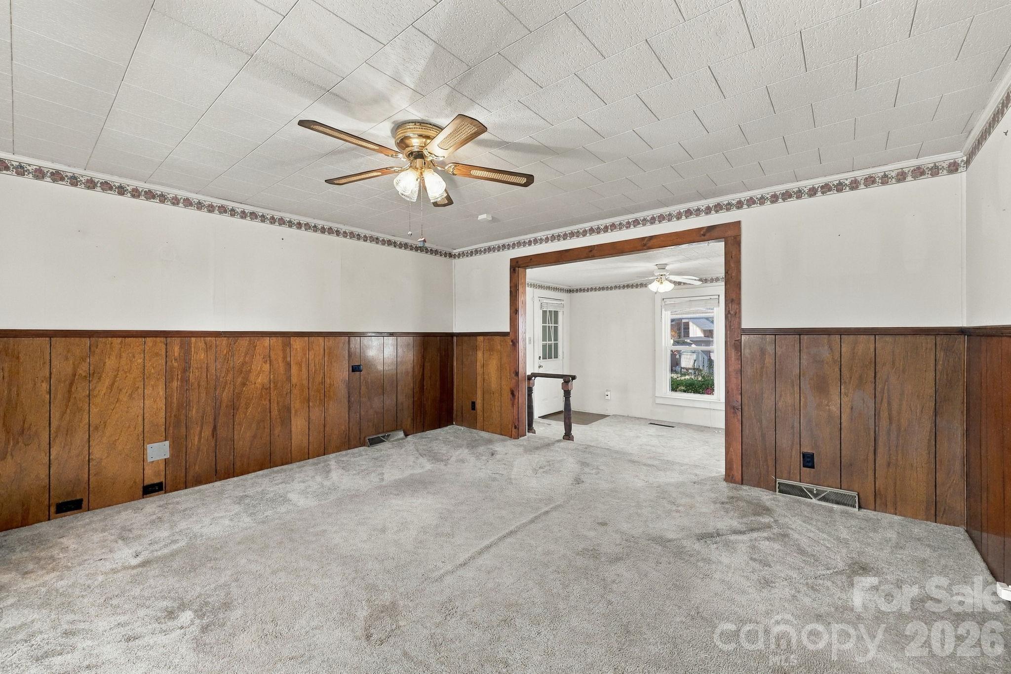 609 Poplar Avenue Property Photo 18