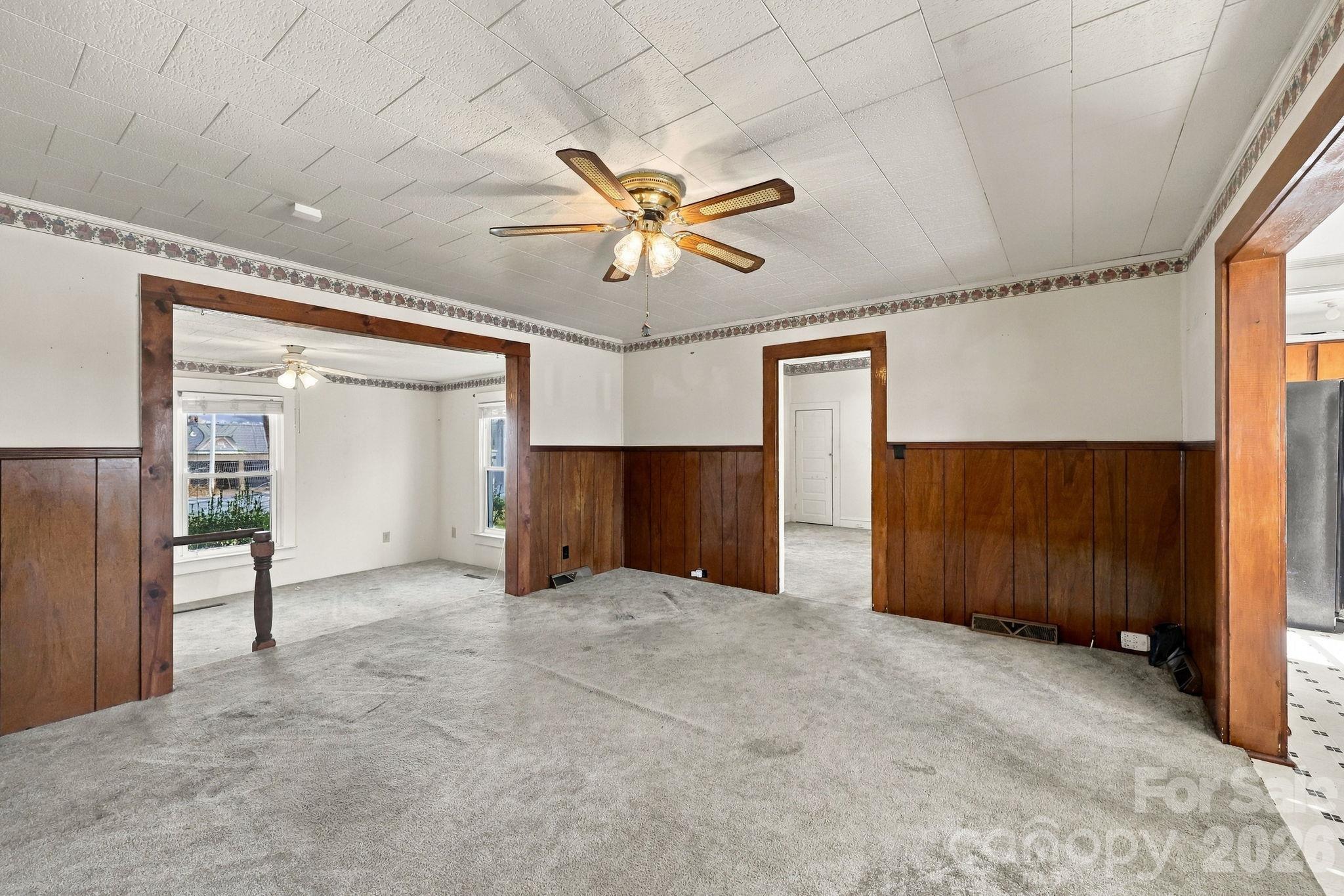 609 Poplar Avenue Property Photo 19