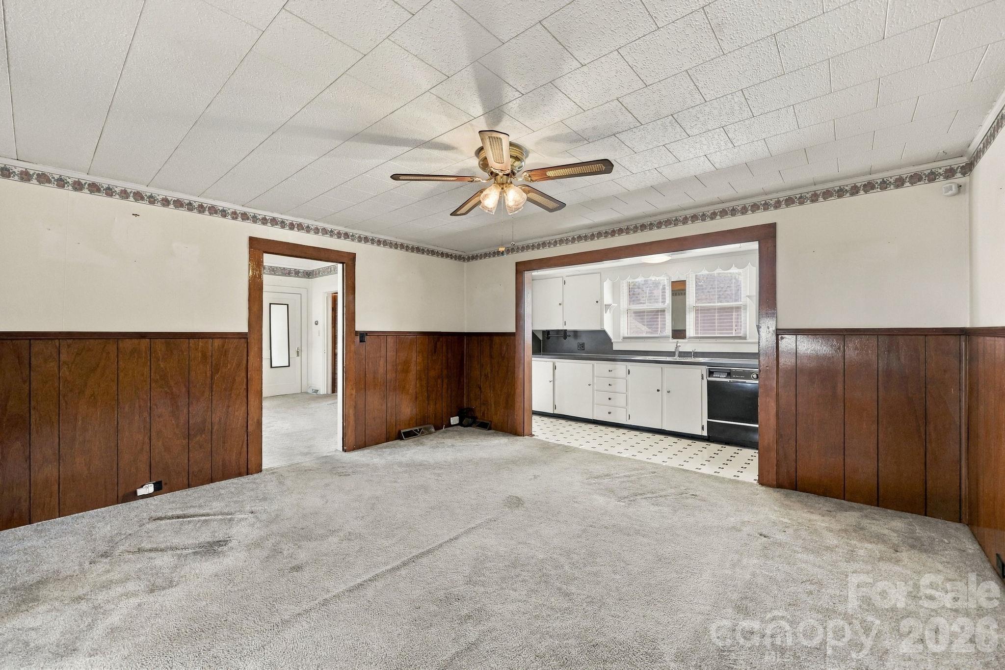 609 Poplar Avenue Property Photo 20