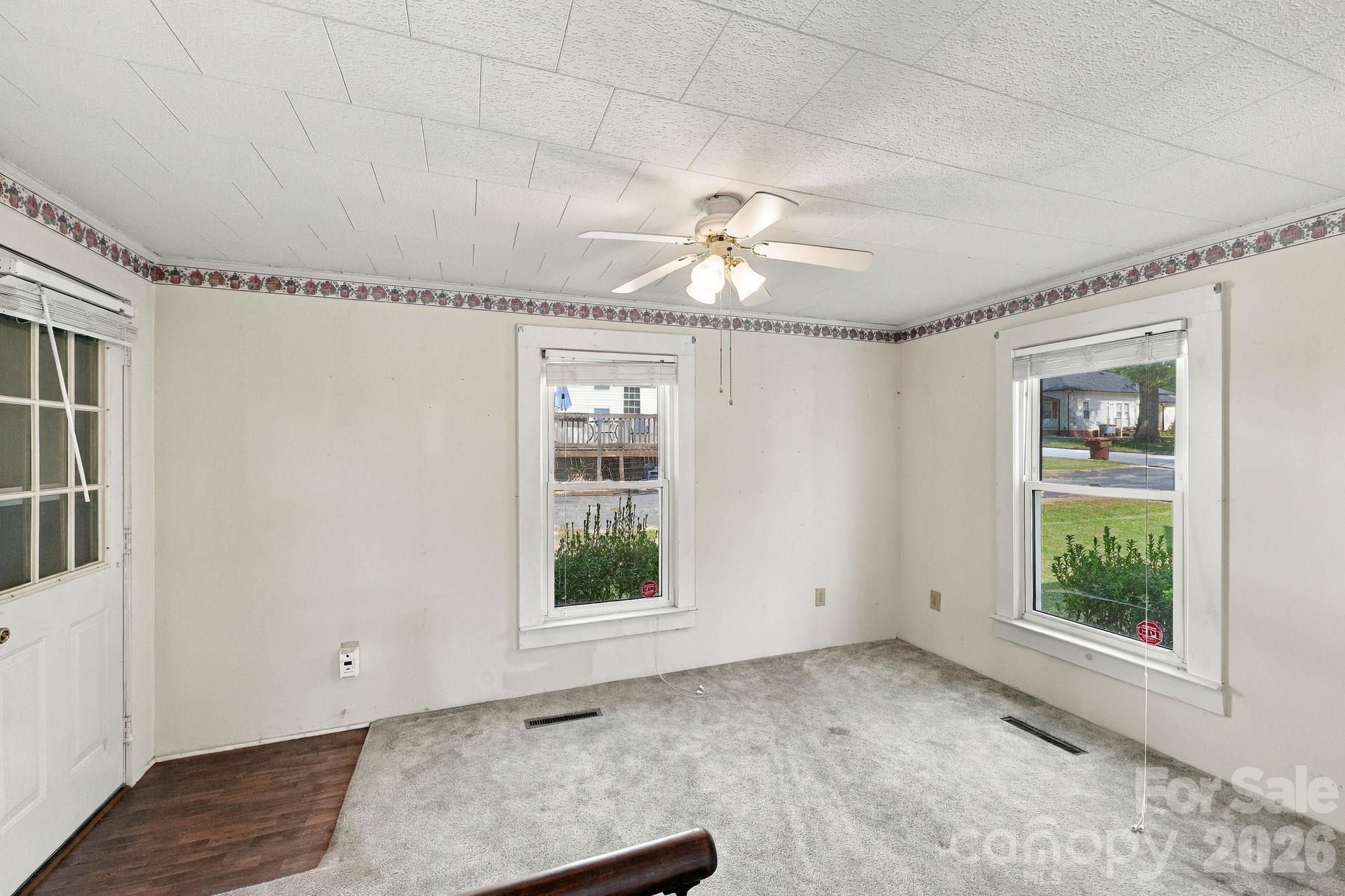 609 Poplar Avenue Property Photo 21