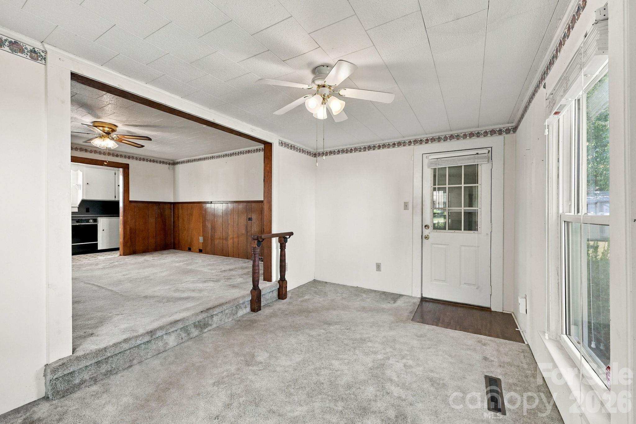 609 Poplar Avenue Property Photo 22