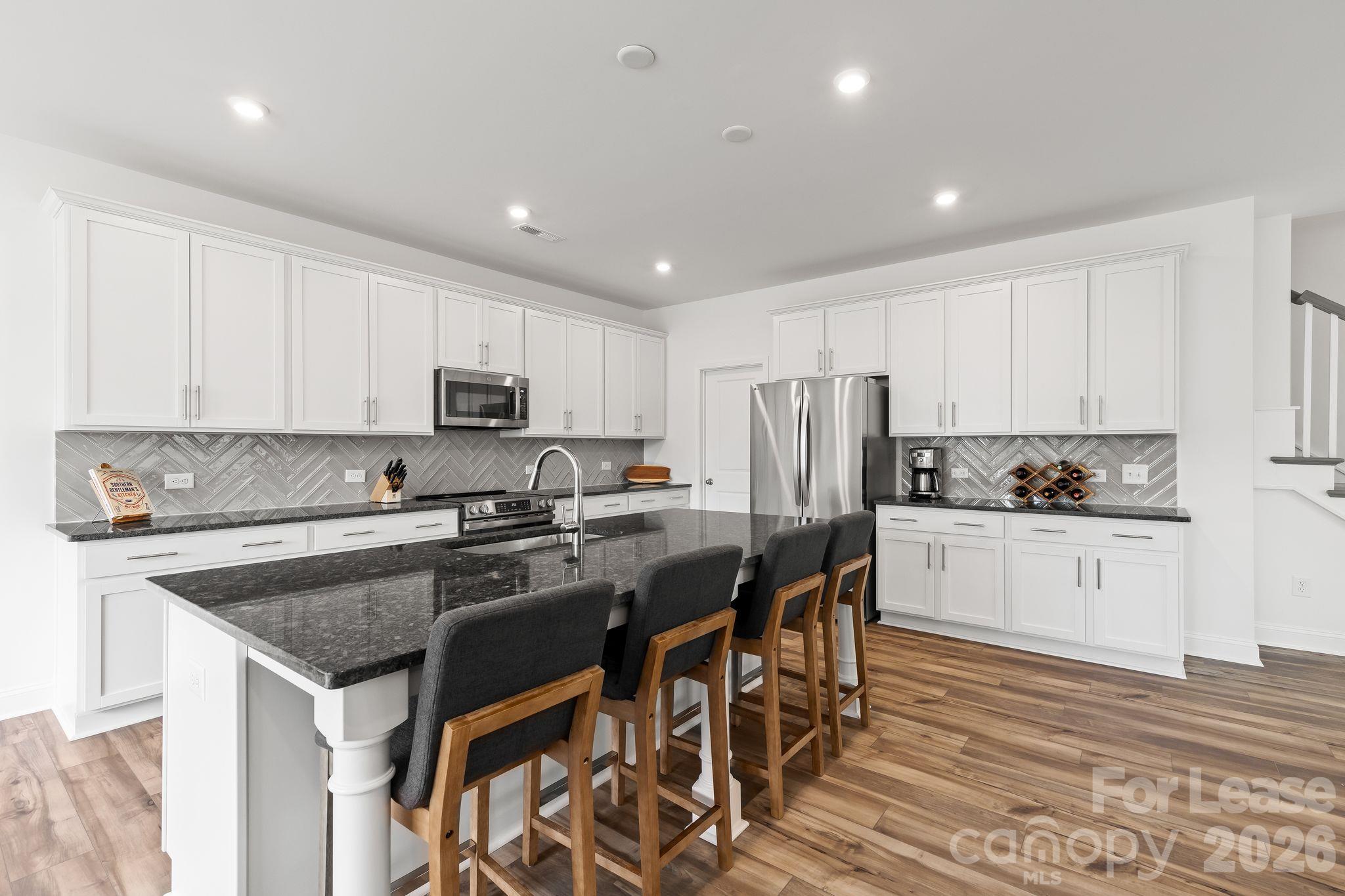 2950 Clyde Drive Property Photo 10
