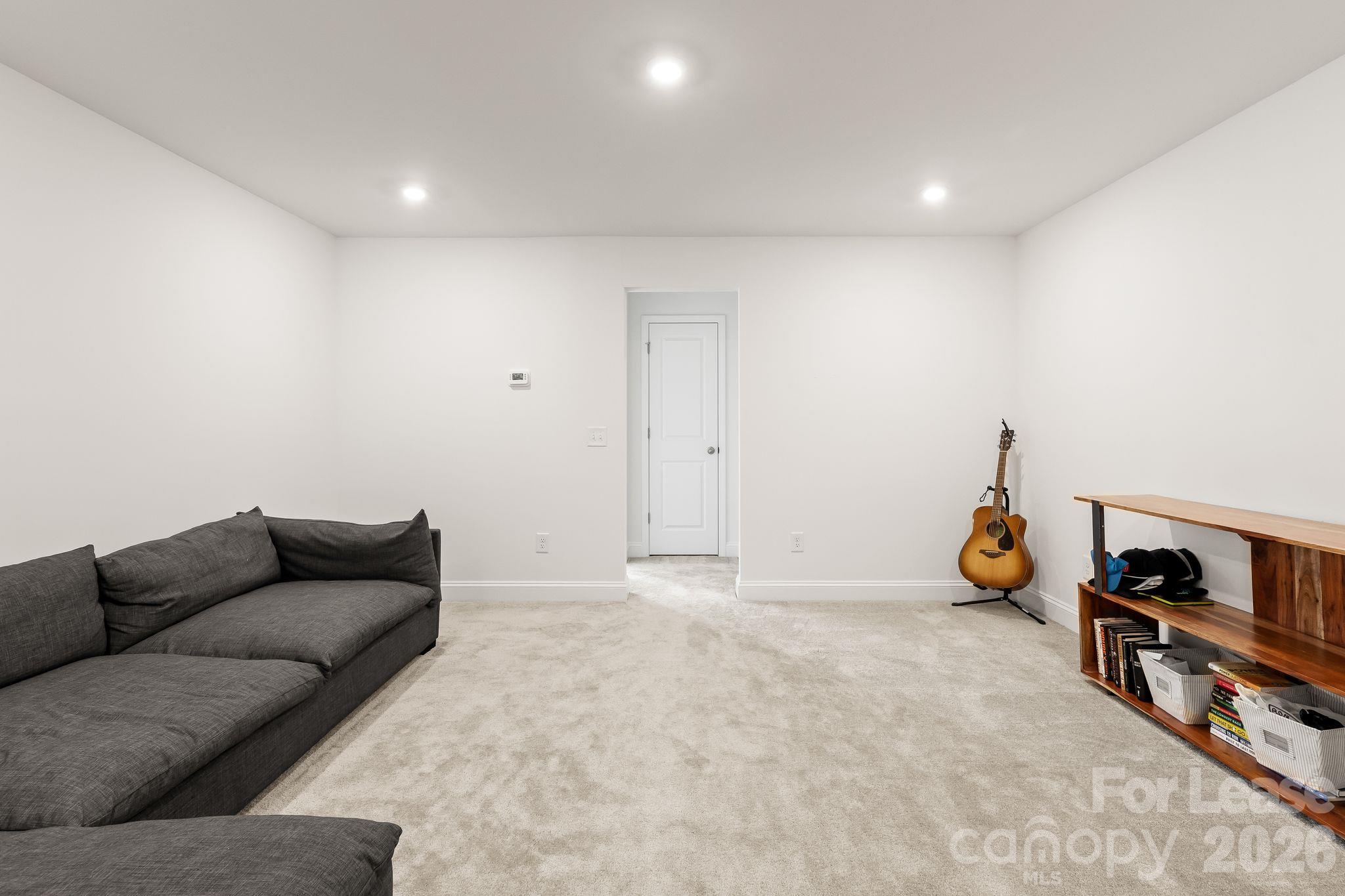 2950 Clyde Drive Property Photo 18