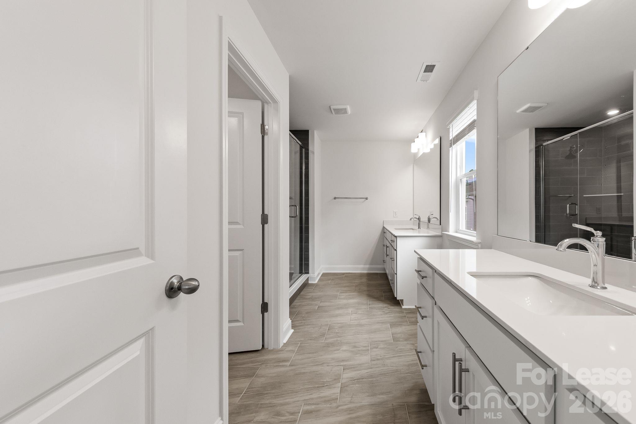 2950 Clyde Drive Property Photo 23