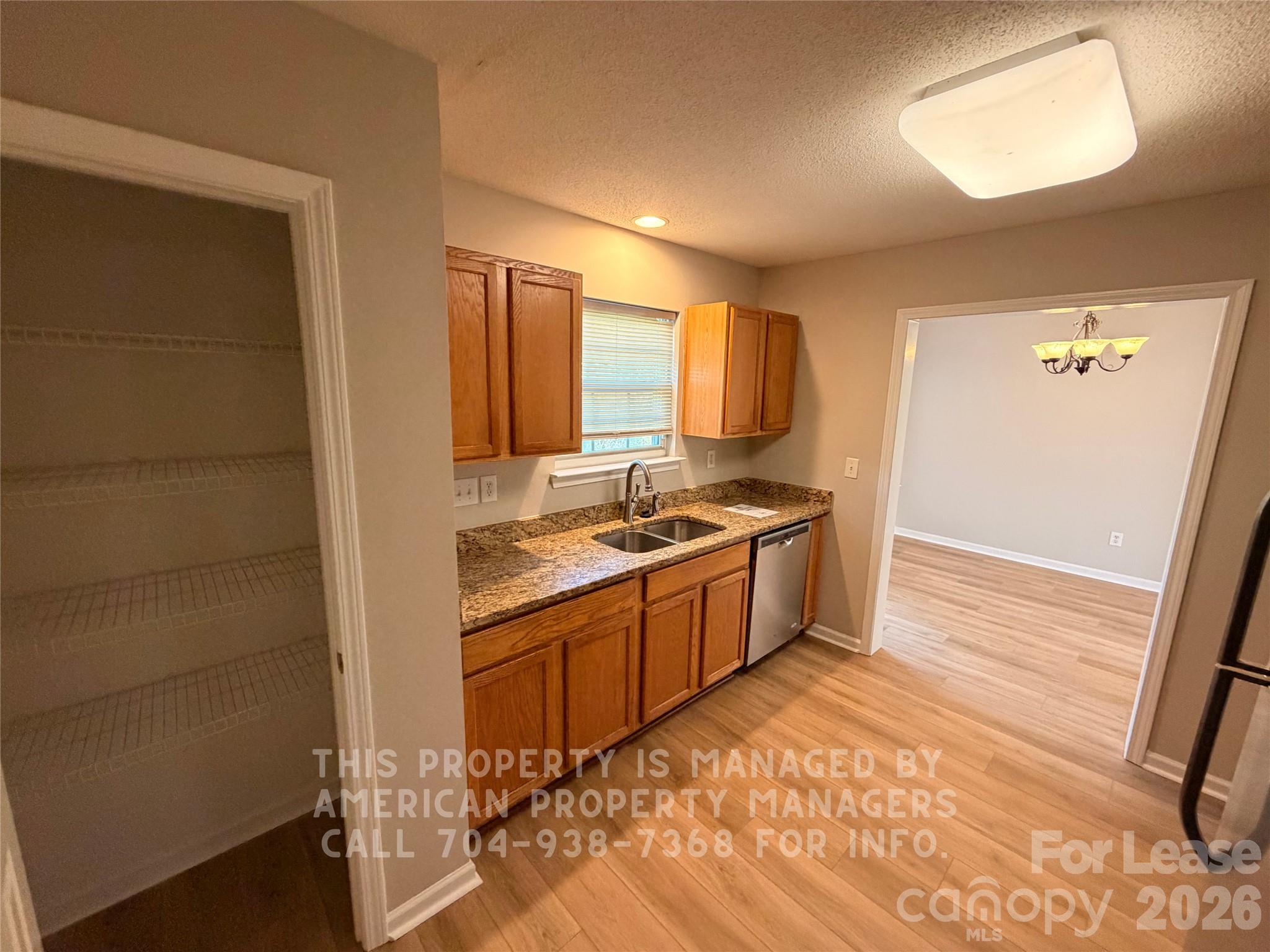372 Havenbrook Way Property Photo 7