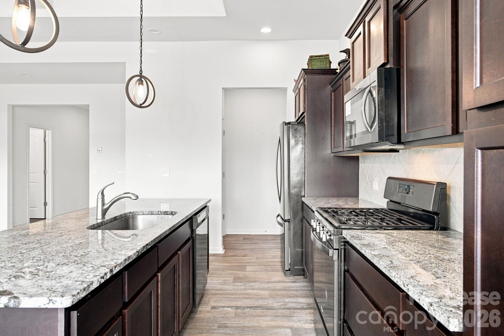 219 Canada Drive Property Photo 6