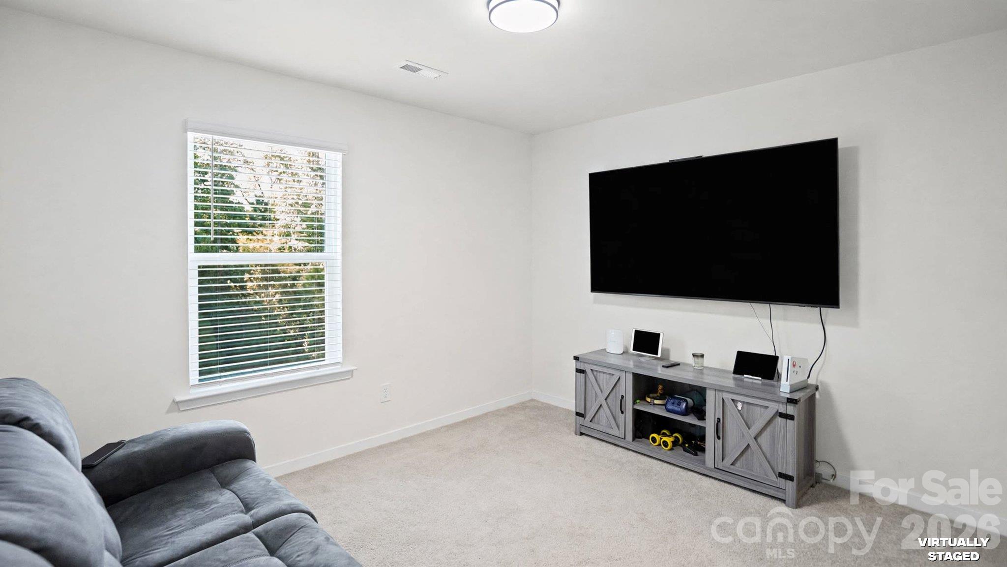 3450 Buck Court Property Photo 9