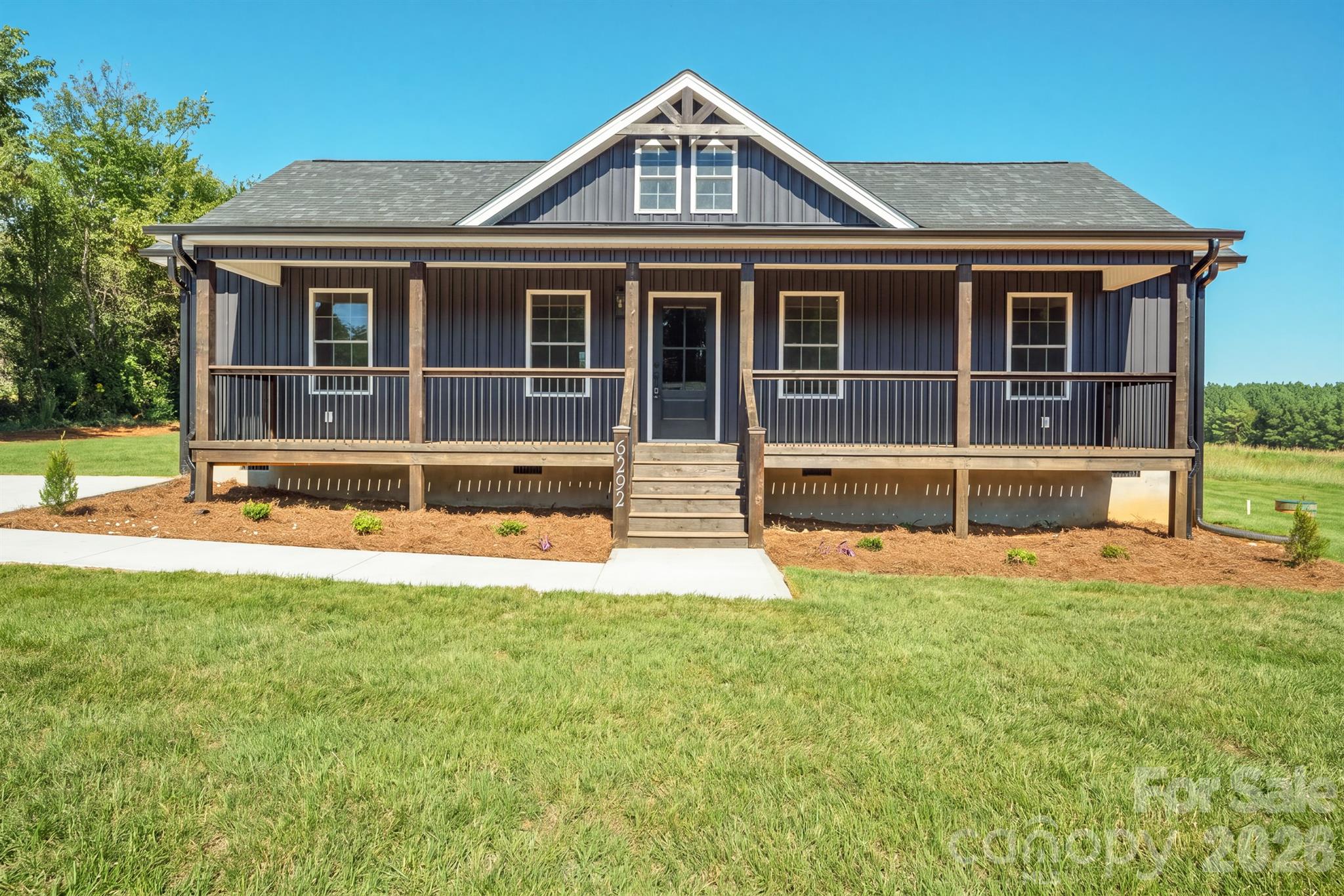 6292 Hill Gates Trail Property Photo 1