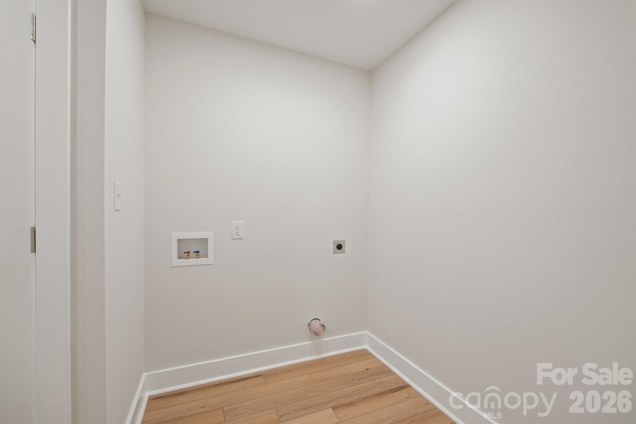 6292 Hill Gates Trail Property Photo 36