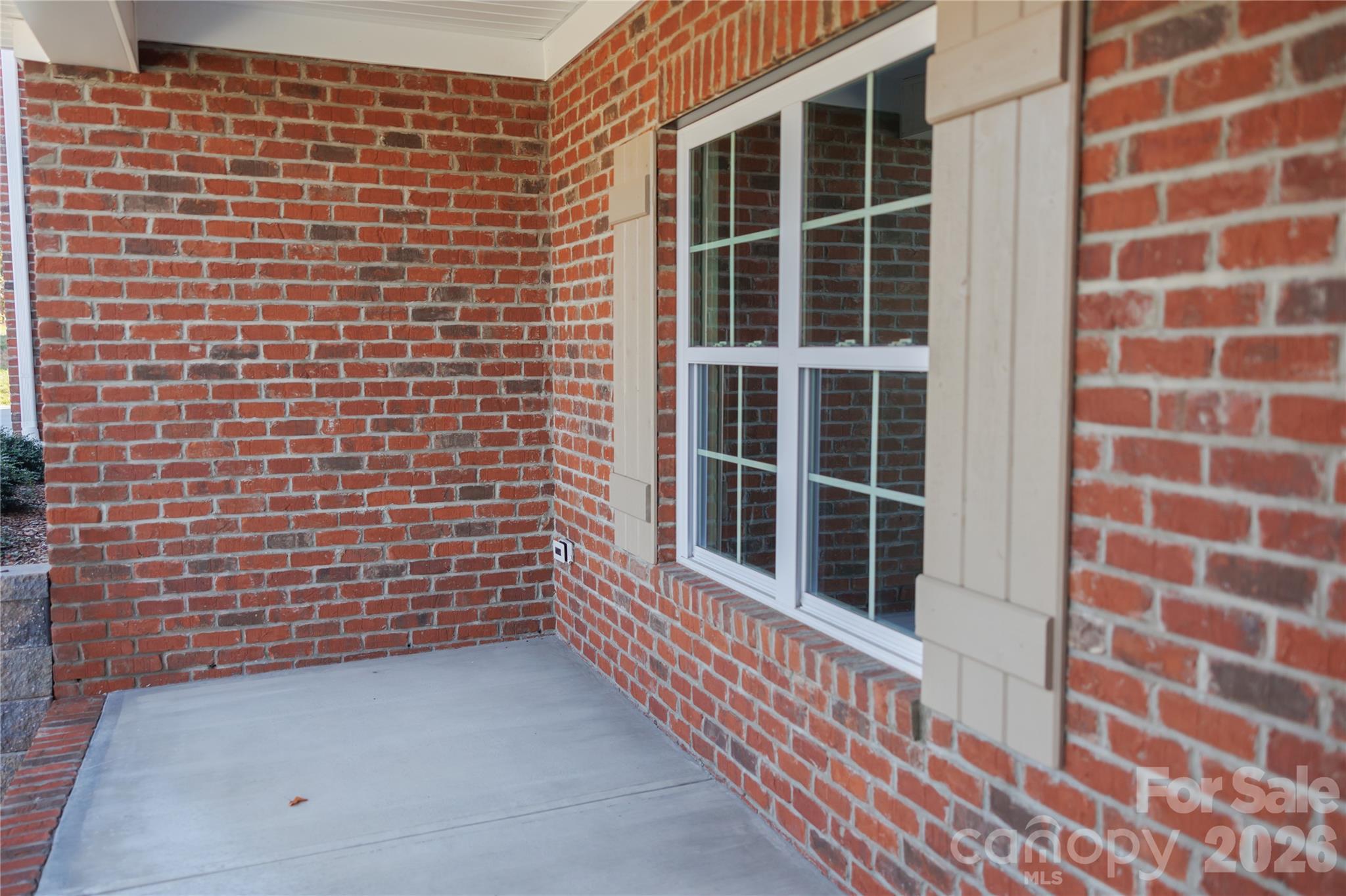 107 Abbington Lane Property Photo 3