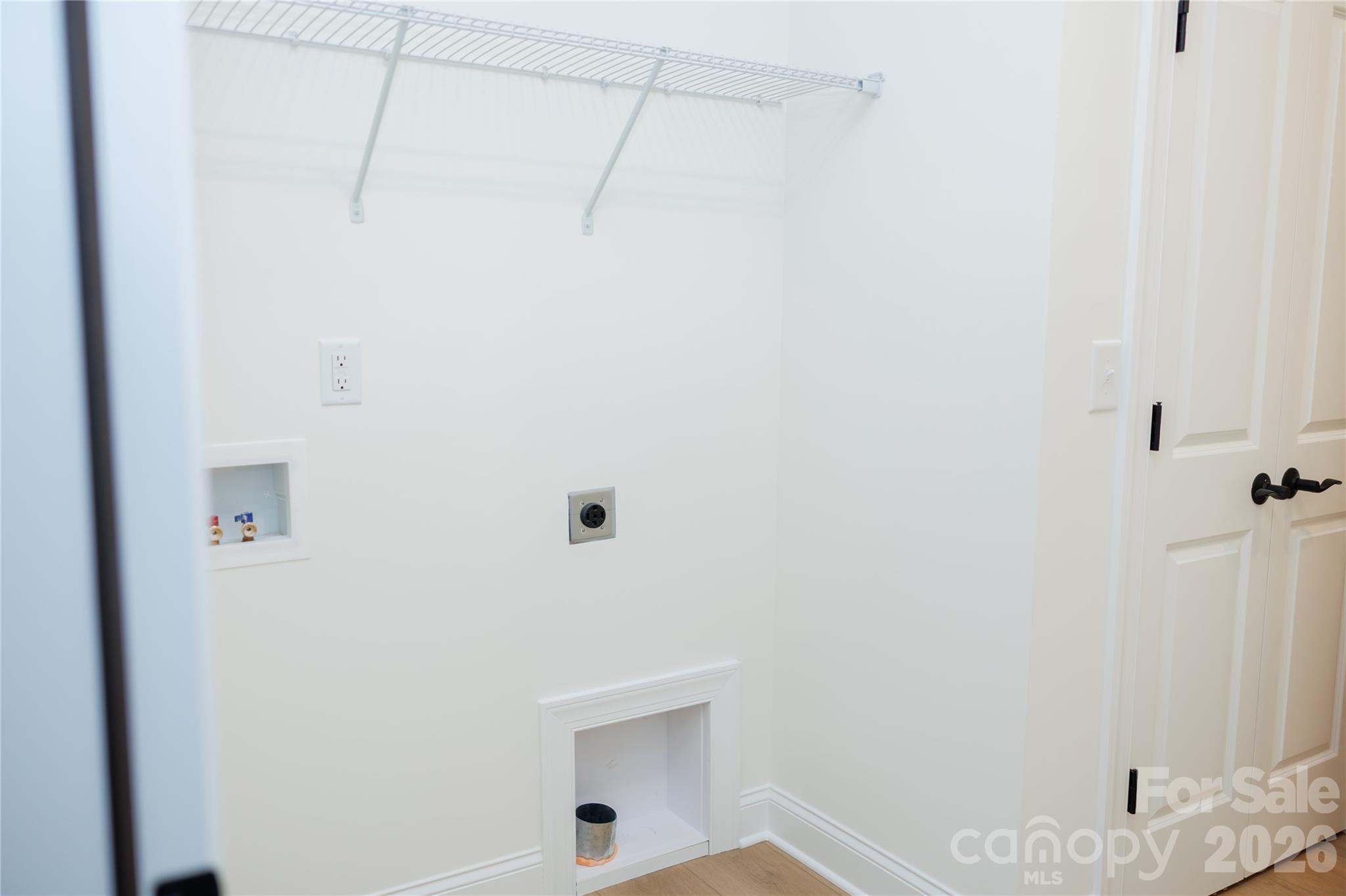 107 Abbington Lane Property Photo 24