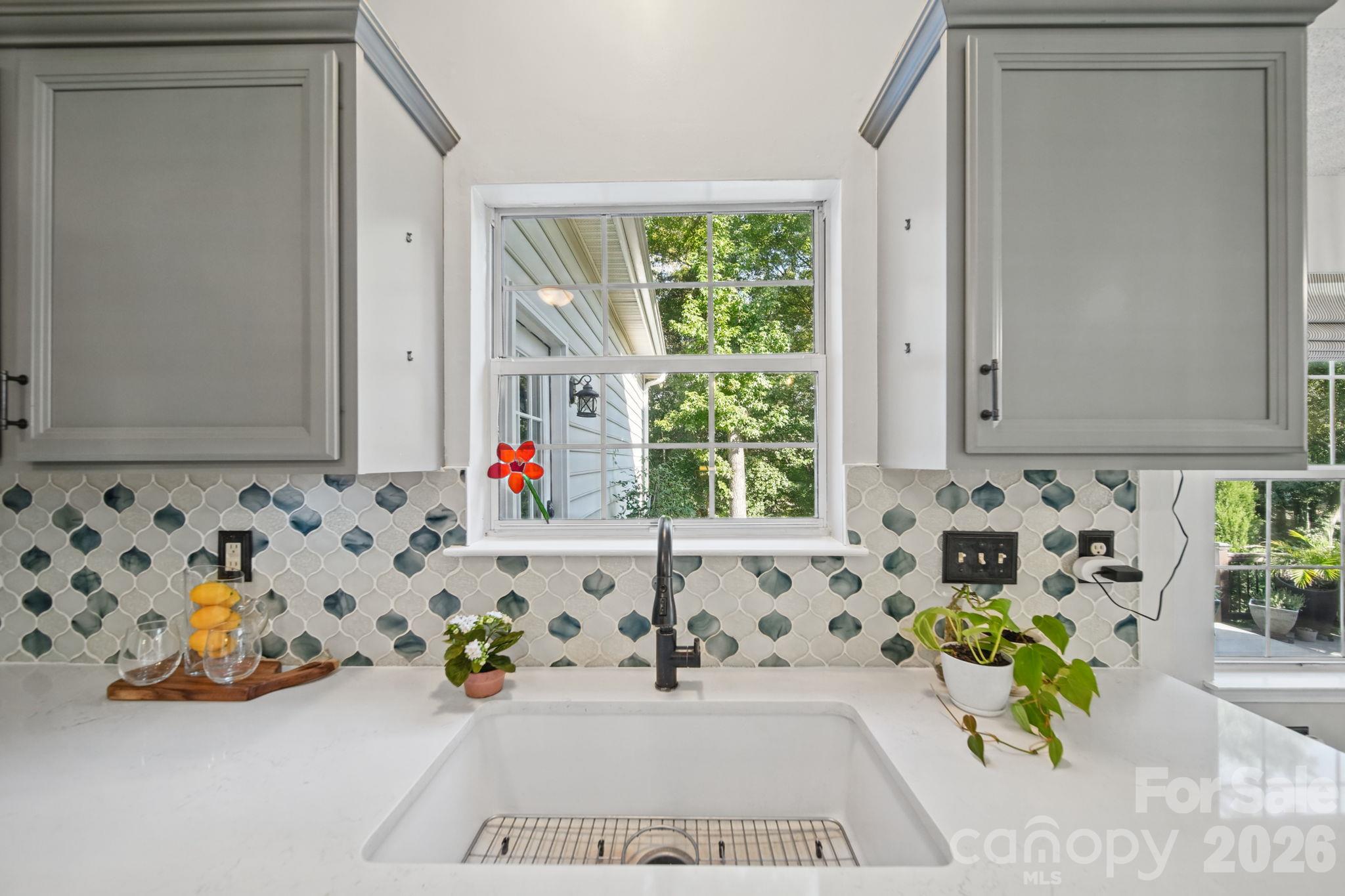 14528 Limestone Lane Property Photo 12