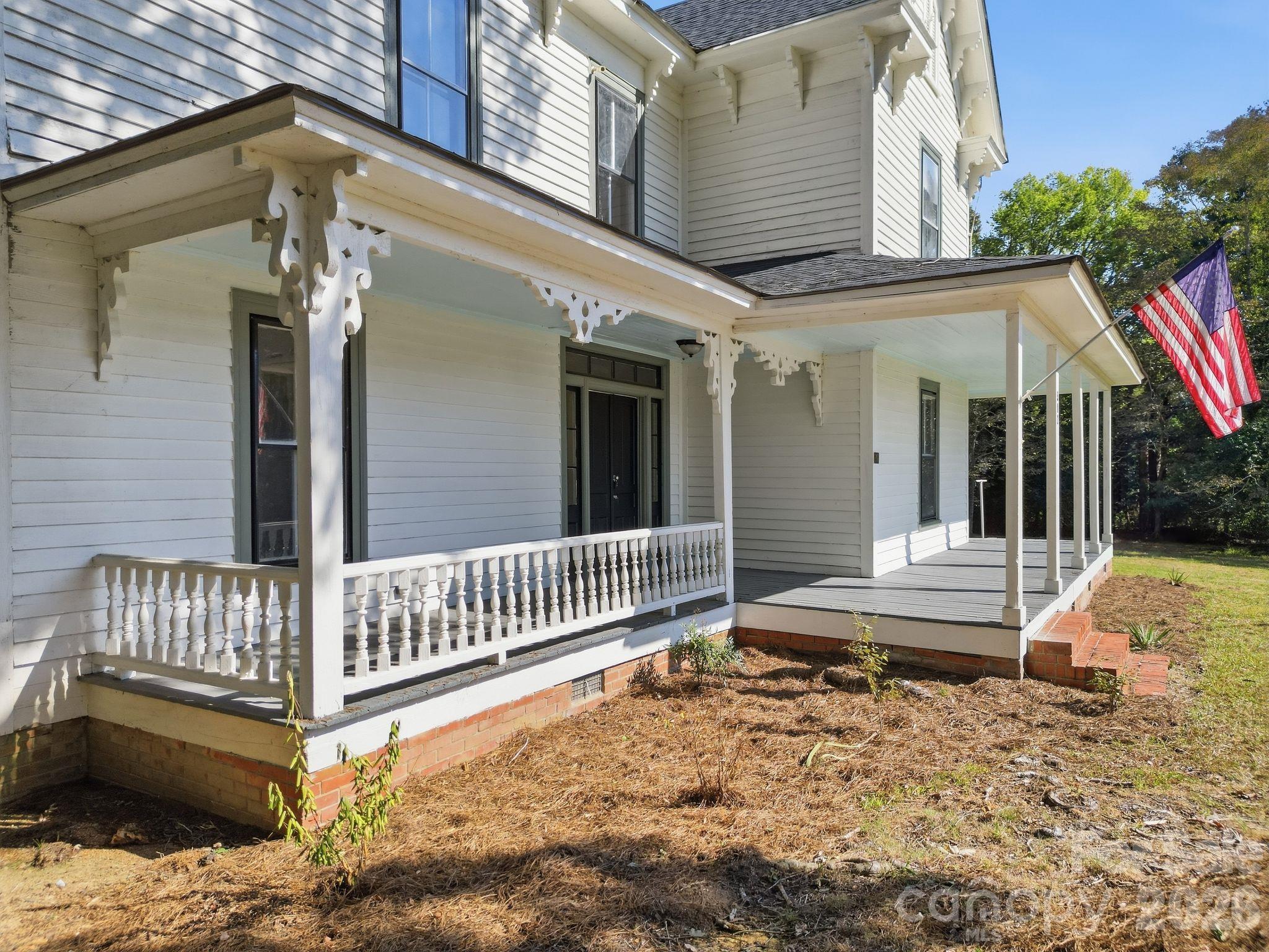 502 W Allenton Street Property Photo 3