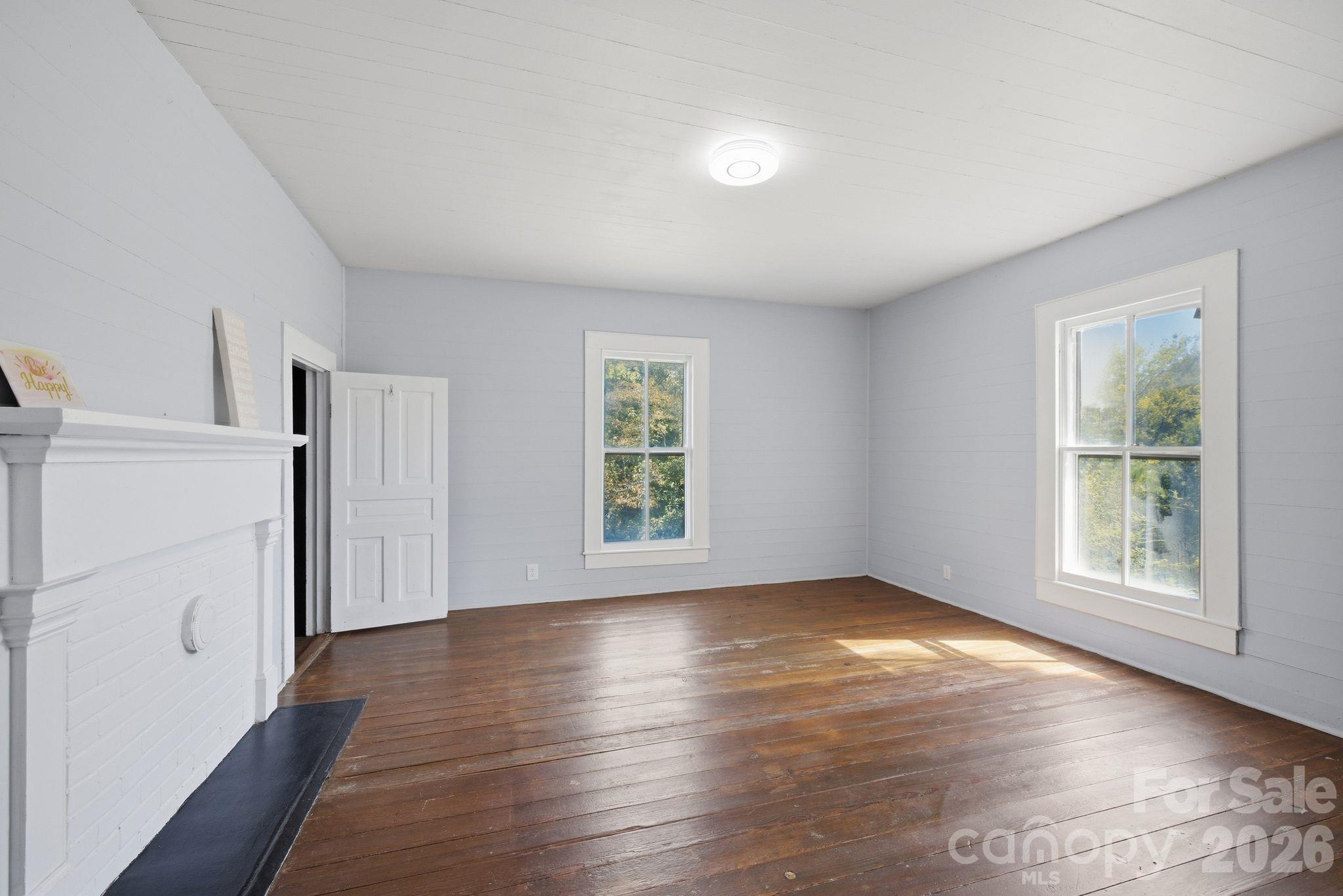 502 W Allenton Street Property Photo 22