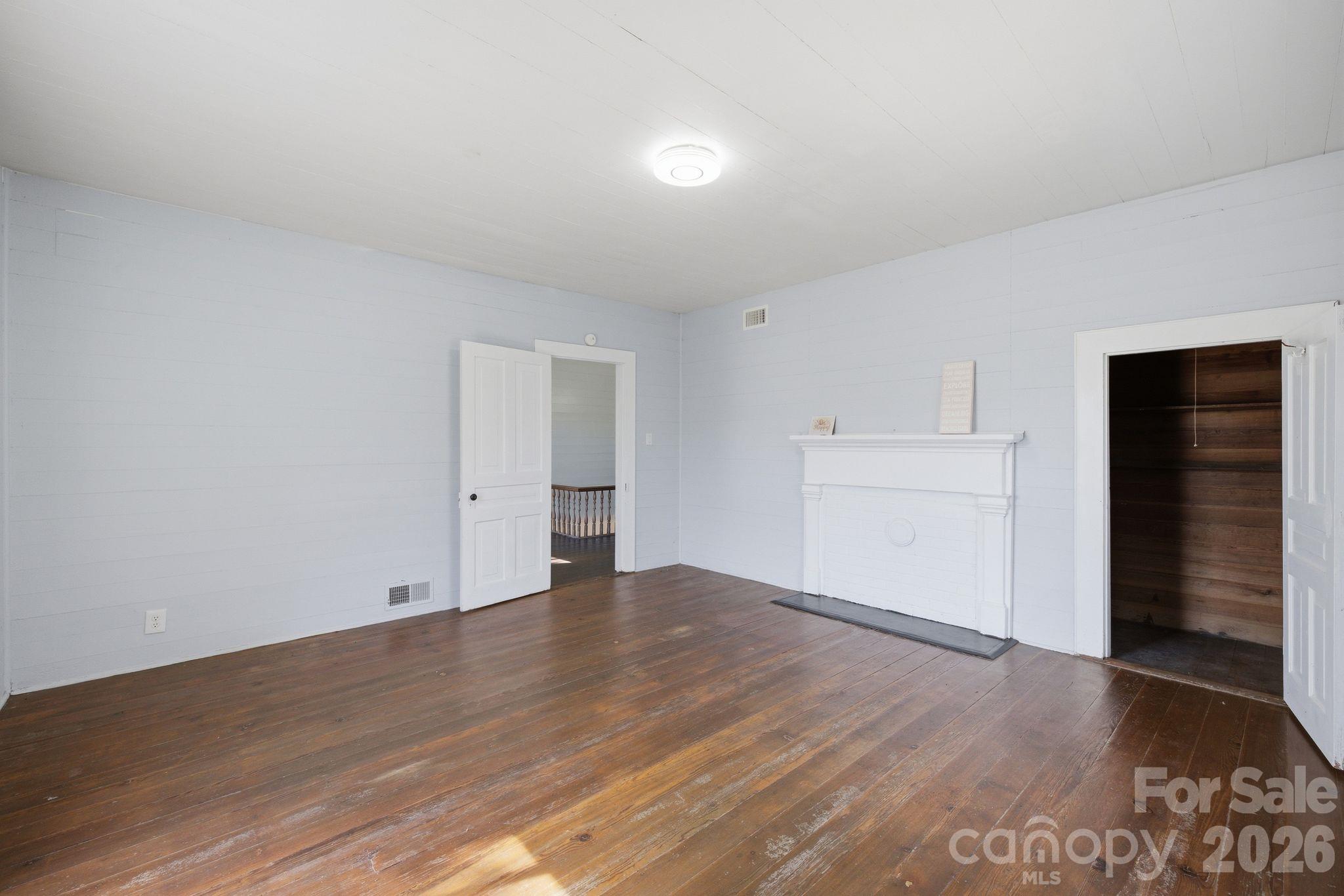 502 W Allenton Street Property Photo 23